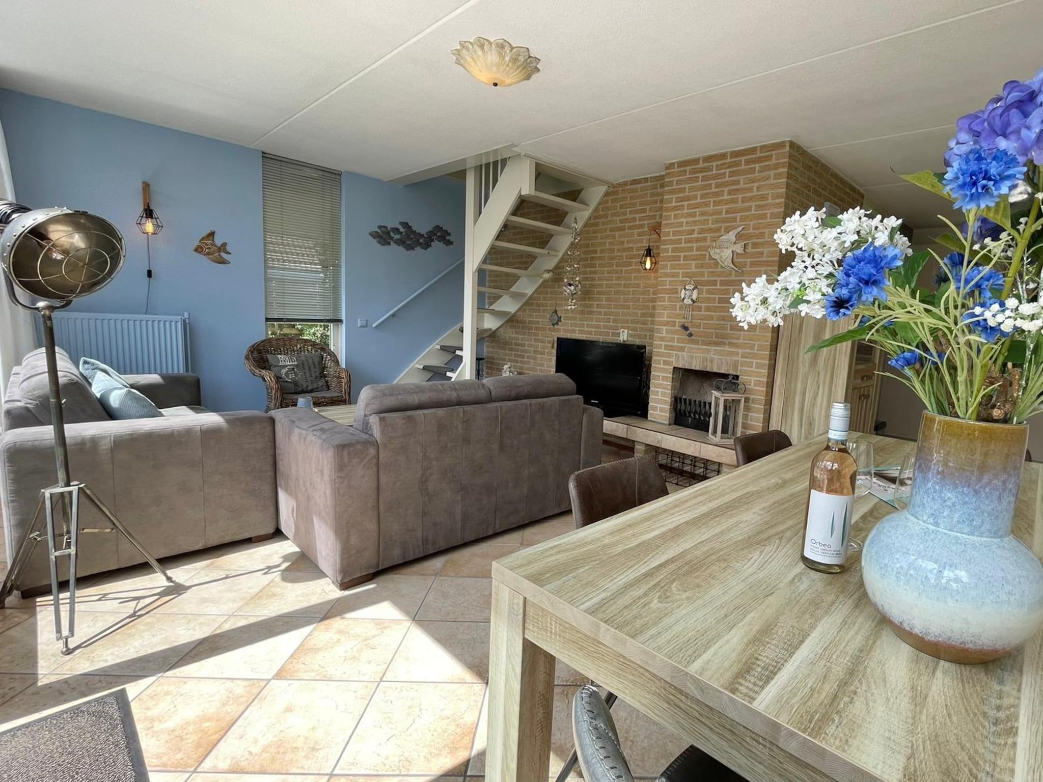 De woonkamer van Zon op de Wielen - 7 in Sint Maarten