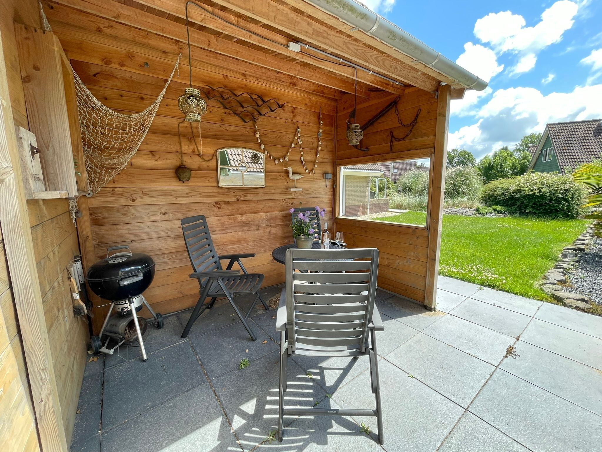 Het terras van Zon op de Wielen - 7 in Sint Maarten