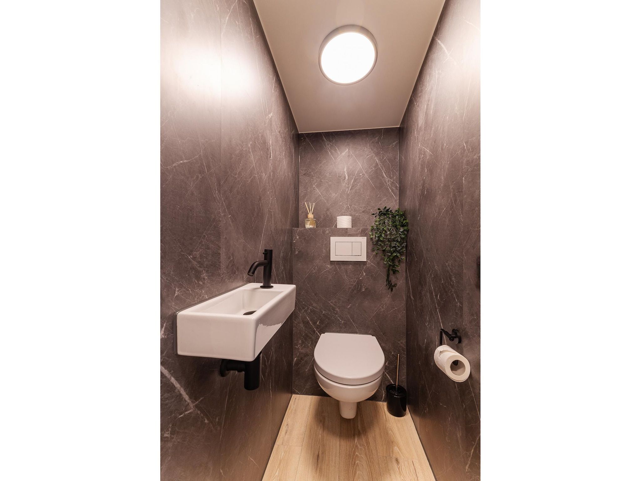 De badkamer van Vakantiewoning - Keetenweg 10B - Stavenisse in Stavenisse