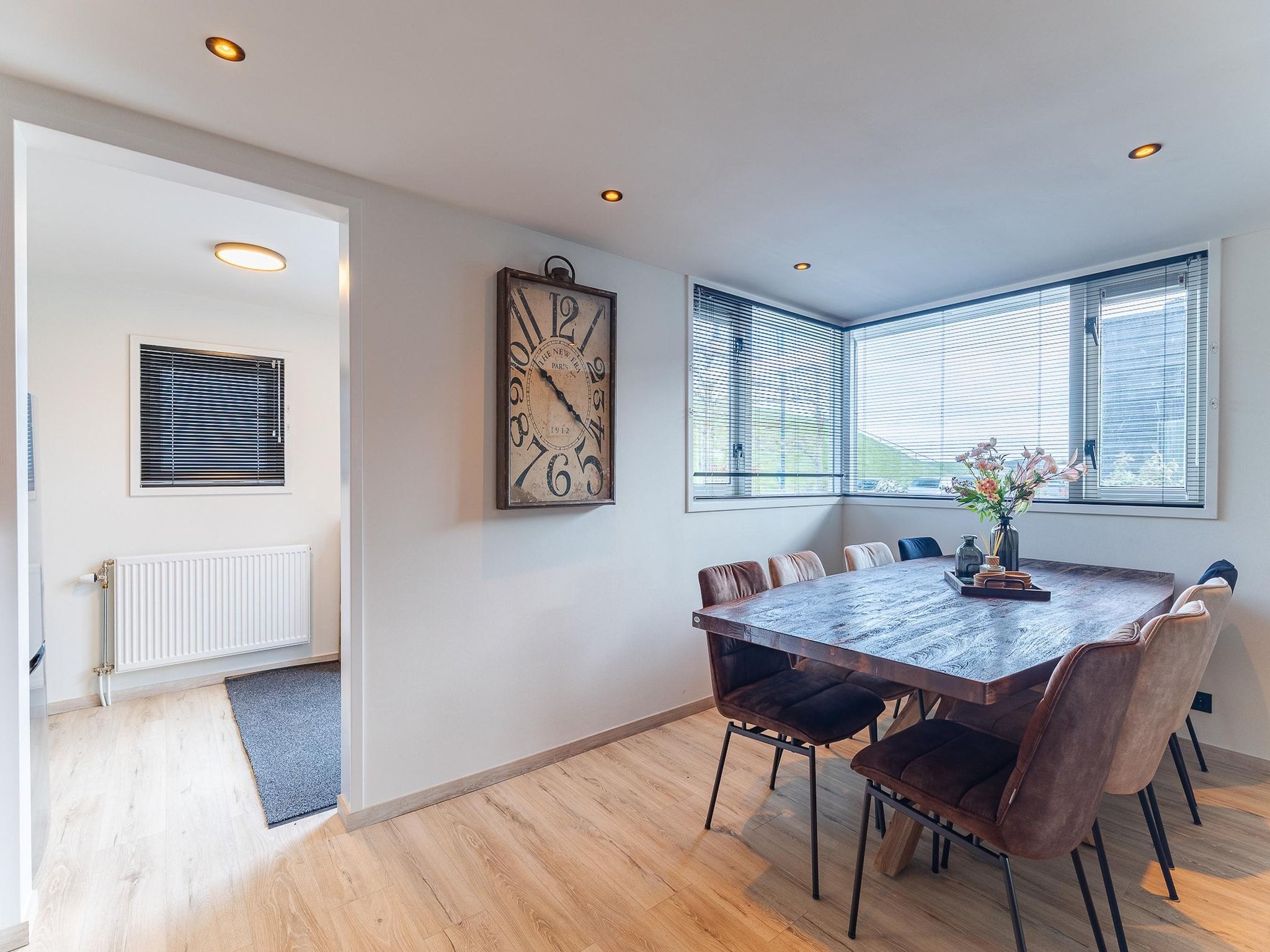 De eetkamer van Vakantiewoning - Keetenweg 10B - Stavenisse in Stavenisse