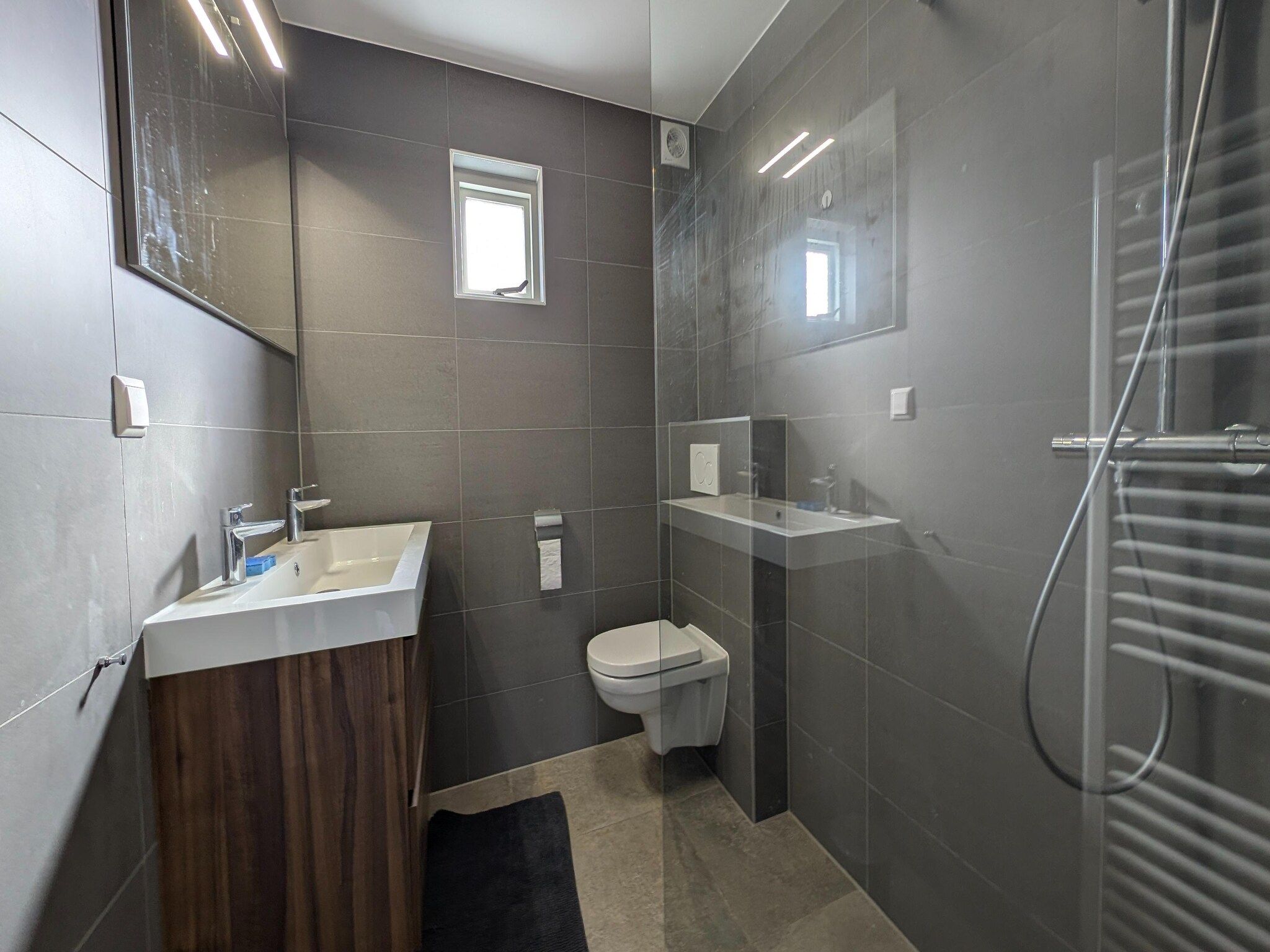 De badkamer van kijkduinpark home in Den Haag