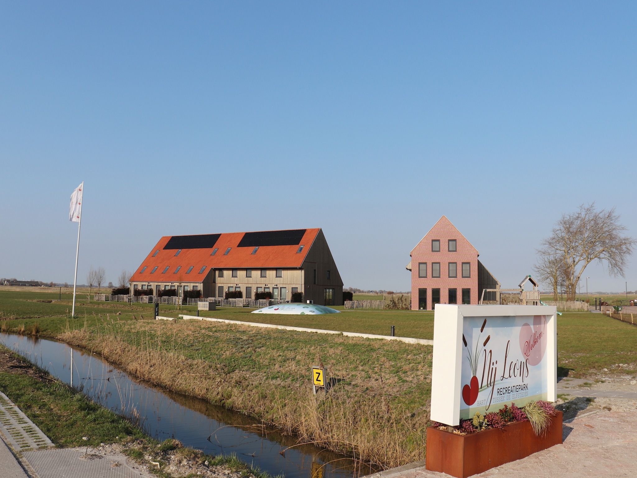 Moderne villa op het Friese platteland in leons - Foto 27 van 30