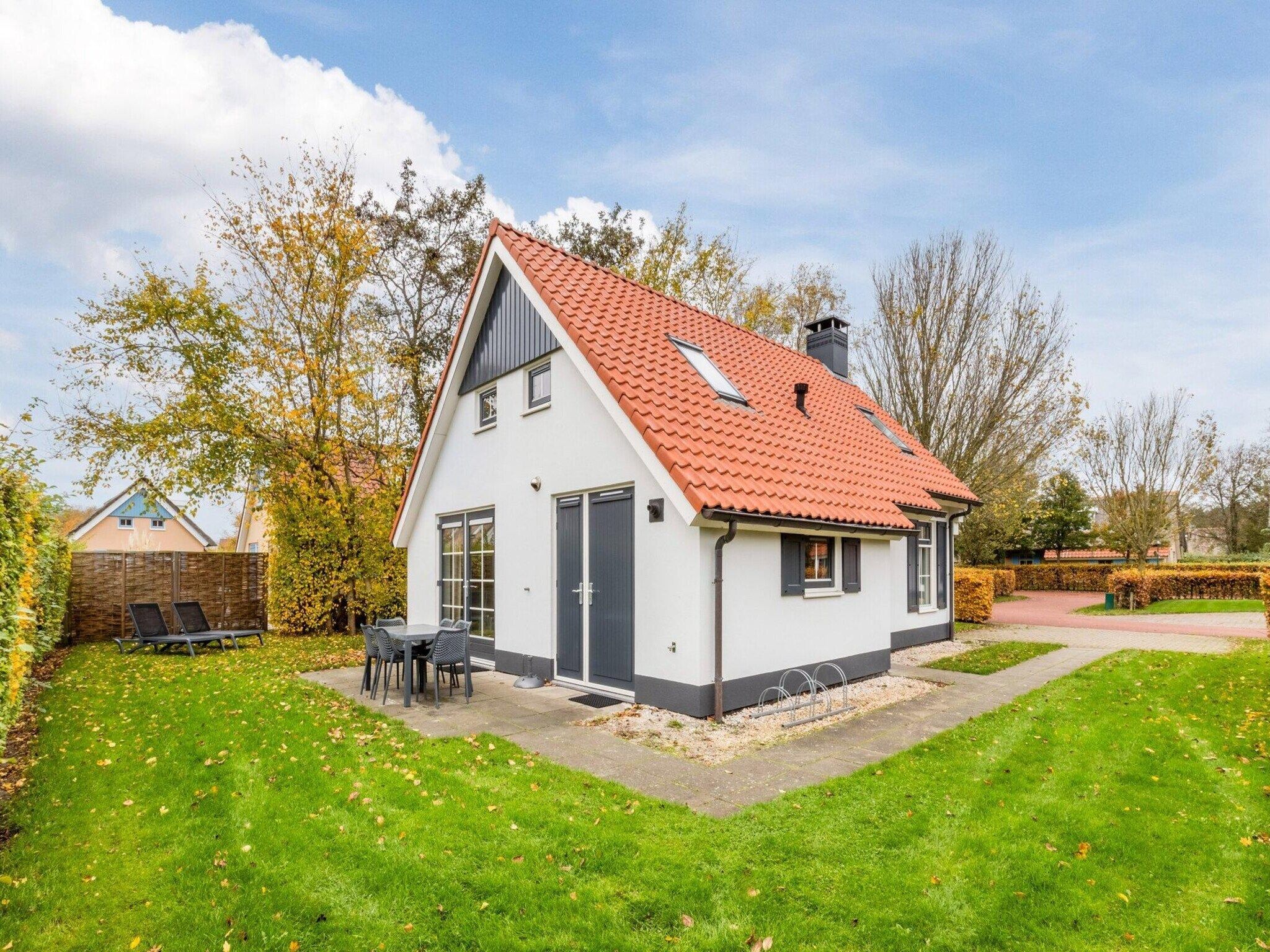 De buitenkant van Kustpark Texel 6 in De Koog