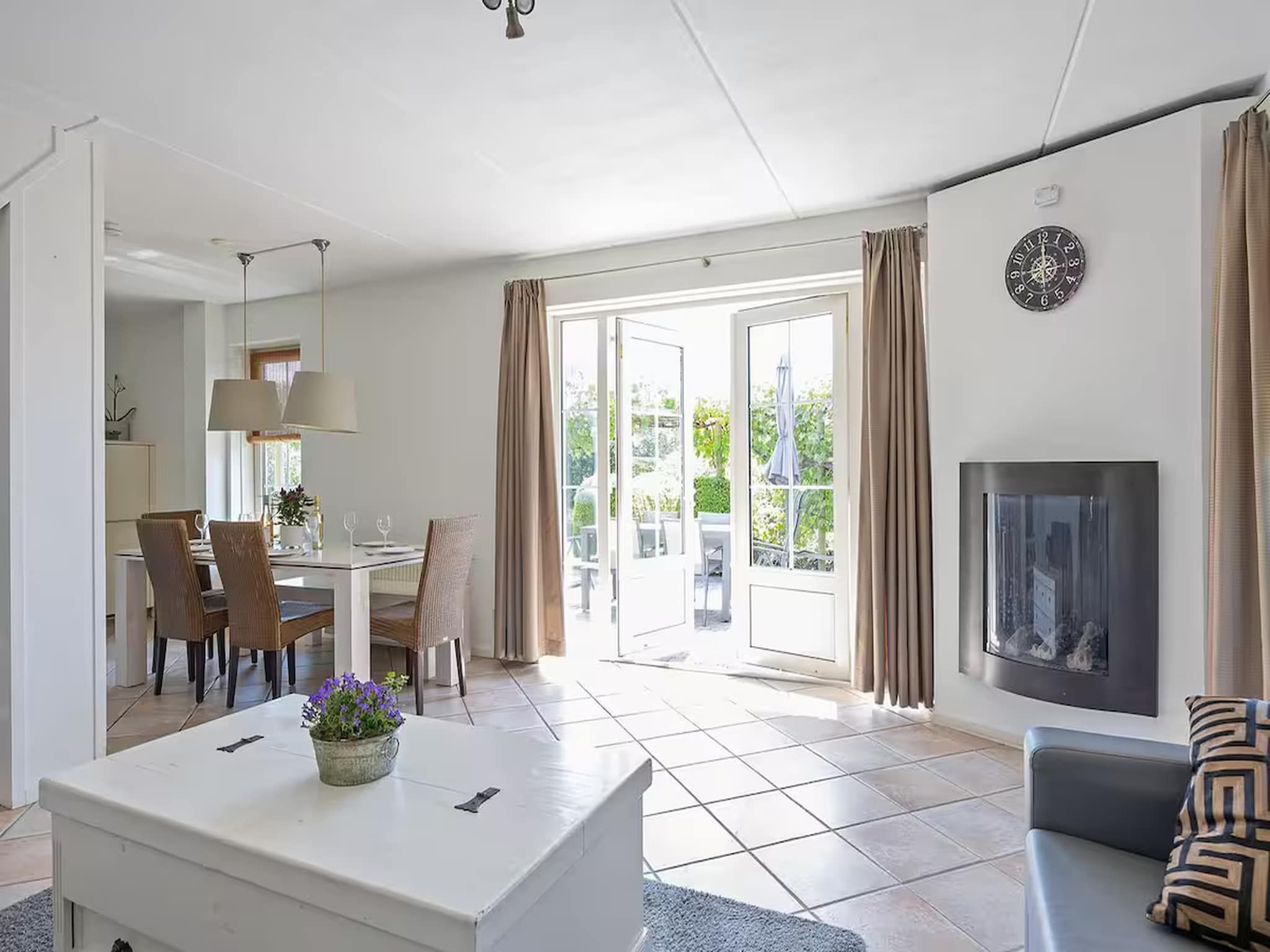 De eetkamer van Villa in Makkum - 2 PAX in Makkum