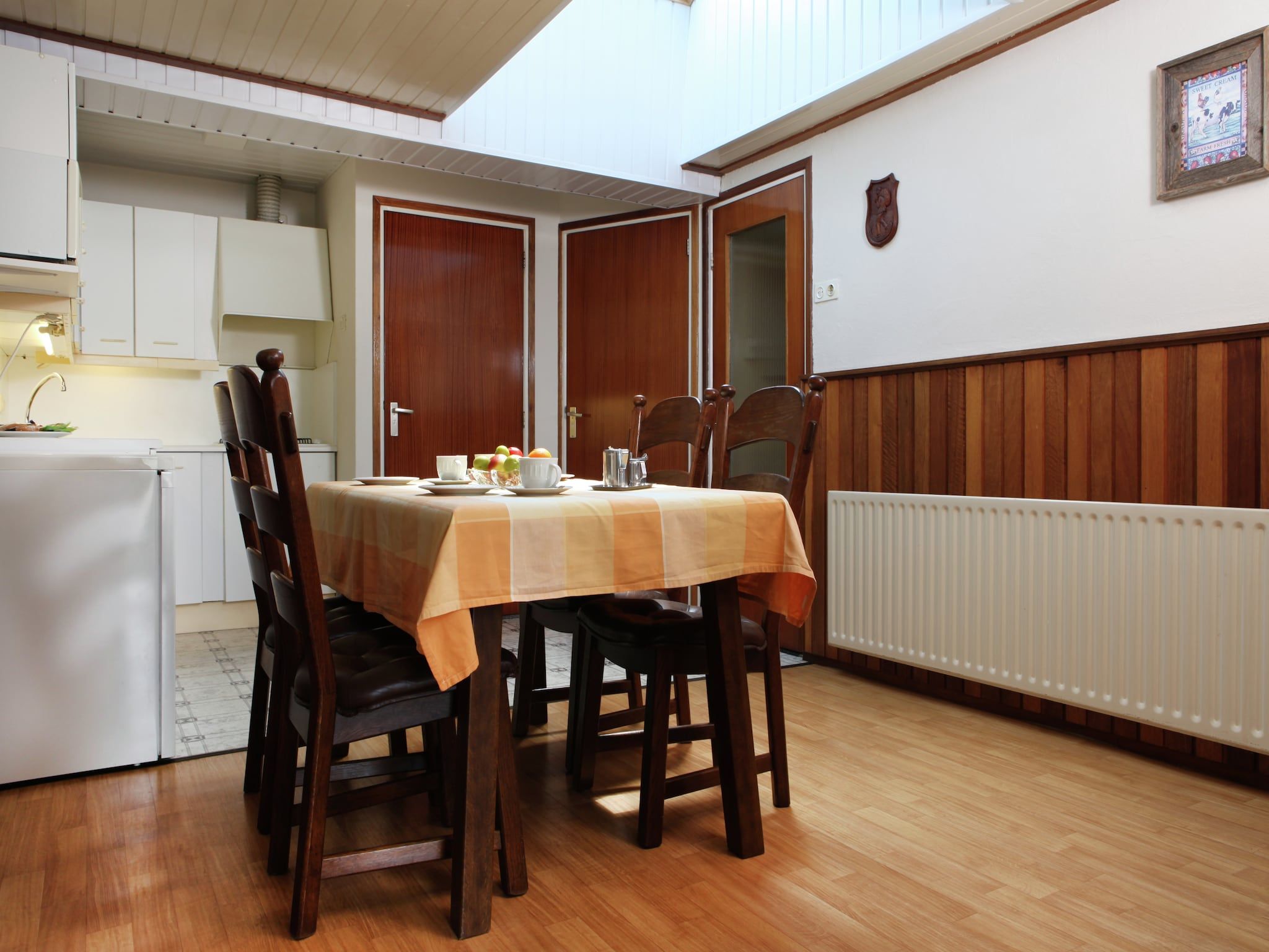 De eetkamer van De Maaijen in Ulicoten