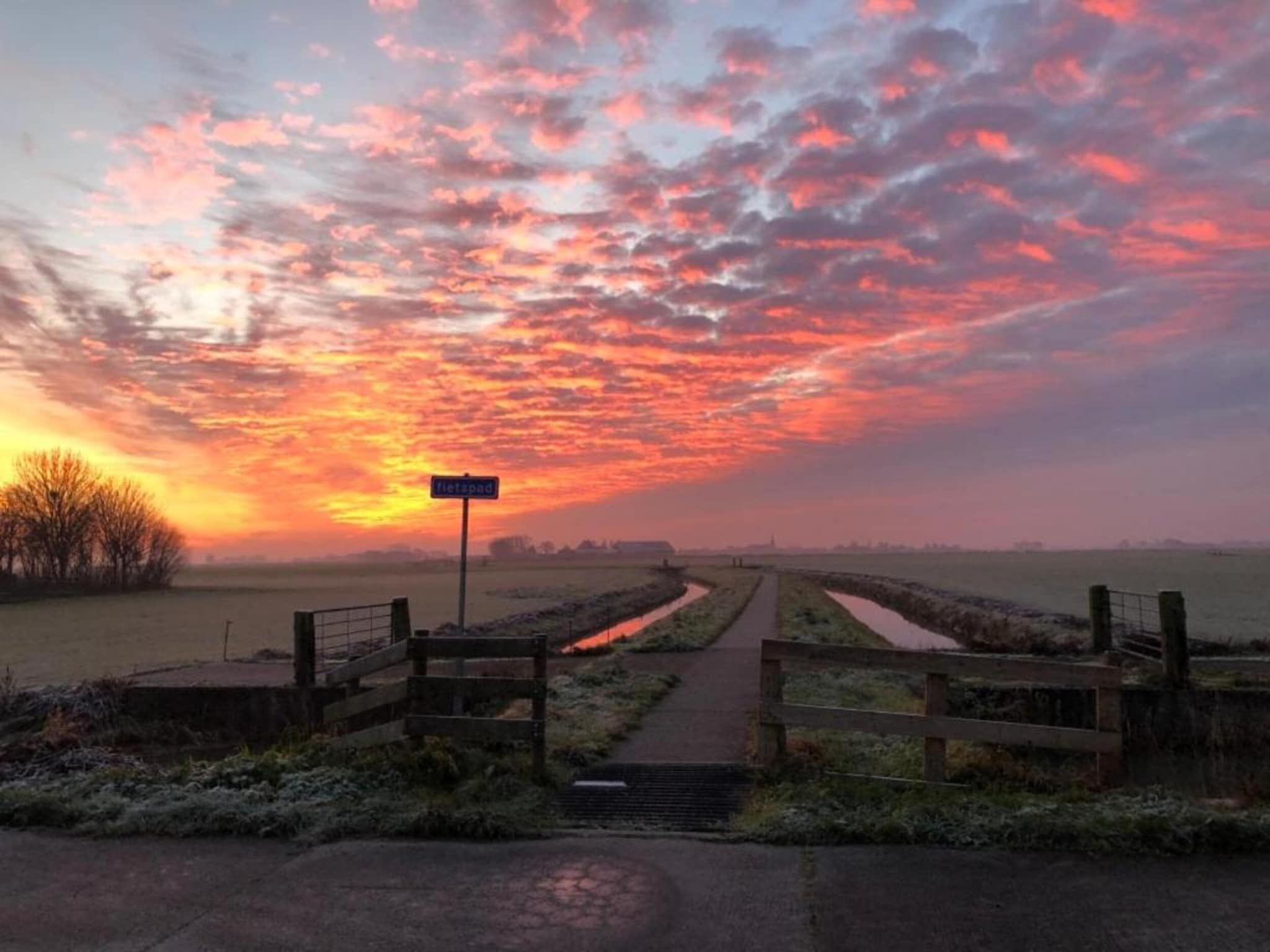 De omgeving van Pronkkeamer Skrins in Easterlittens