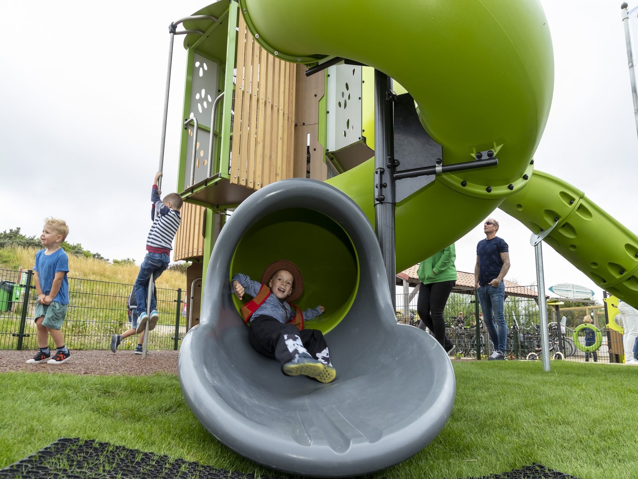 Parkfaciliteiten bij Strandpark Vlugtenburg 2 in 's-Gravenzande