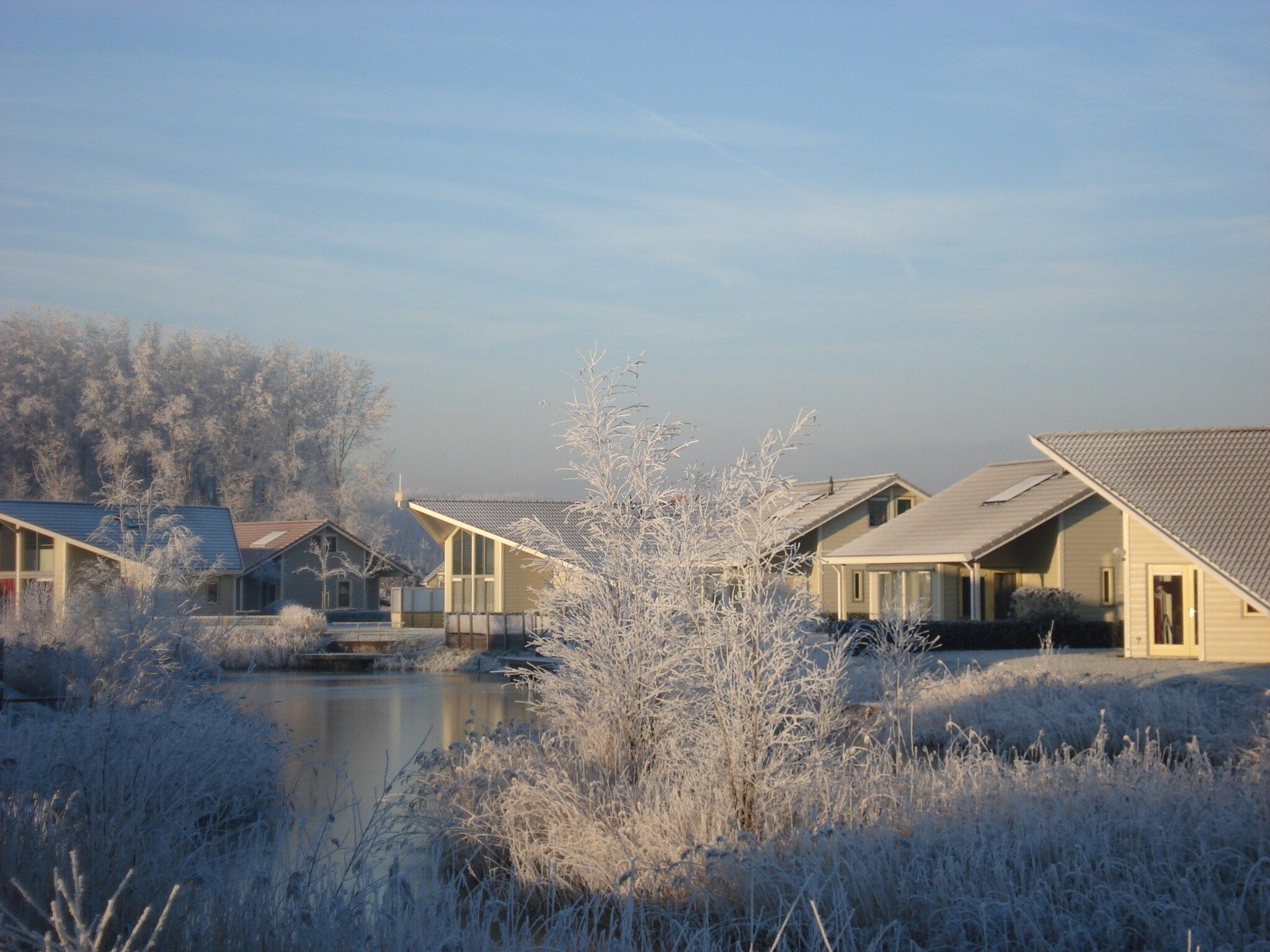 De buitenkant van Villapark de Paardekreek 6 in Kortgene