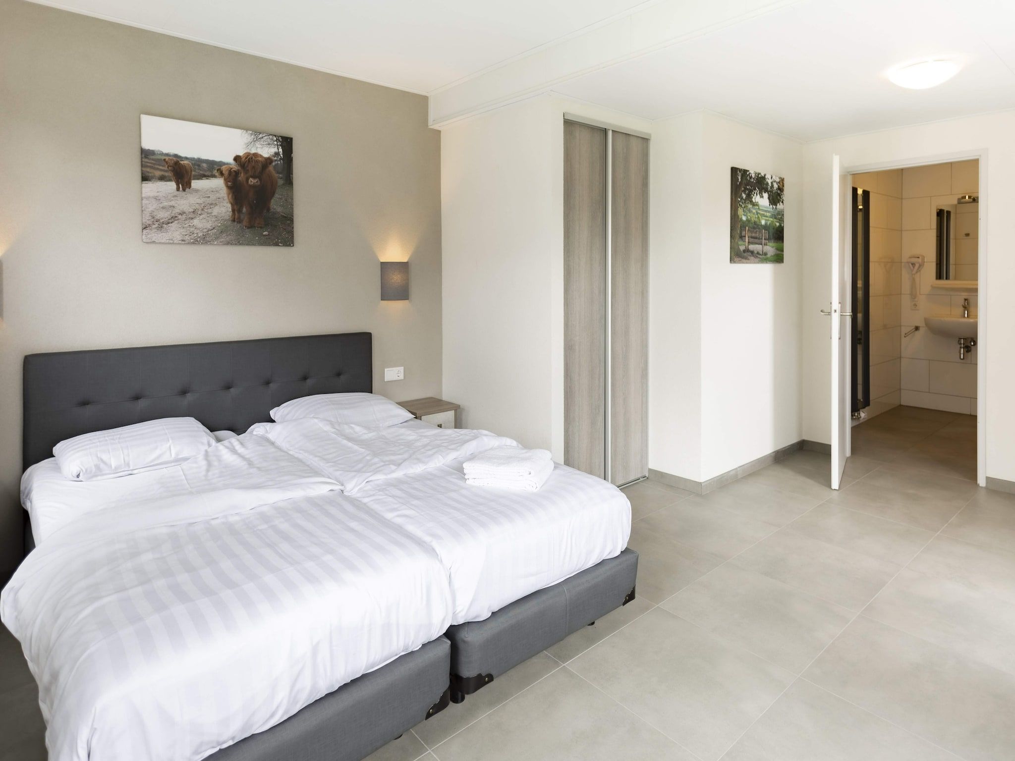 Een slaapkamer van De Riethorst 2 in Plasmolen