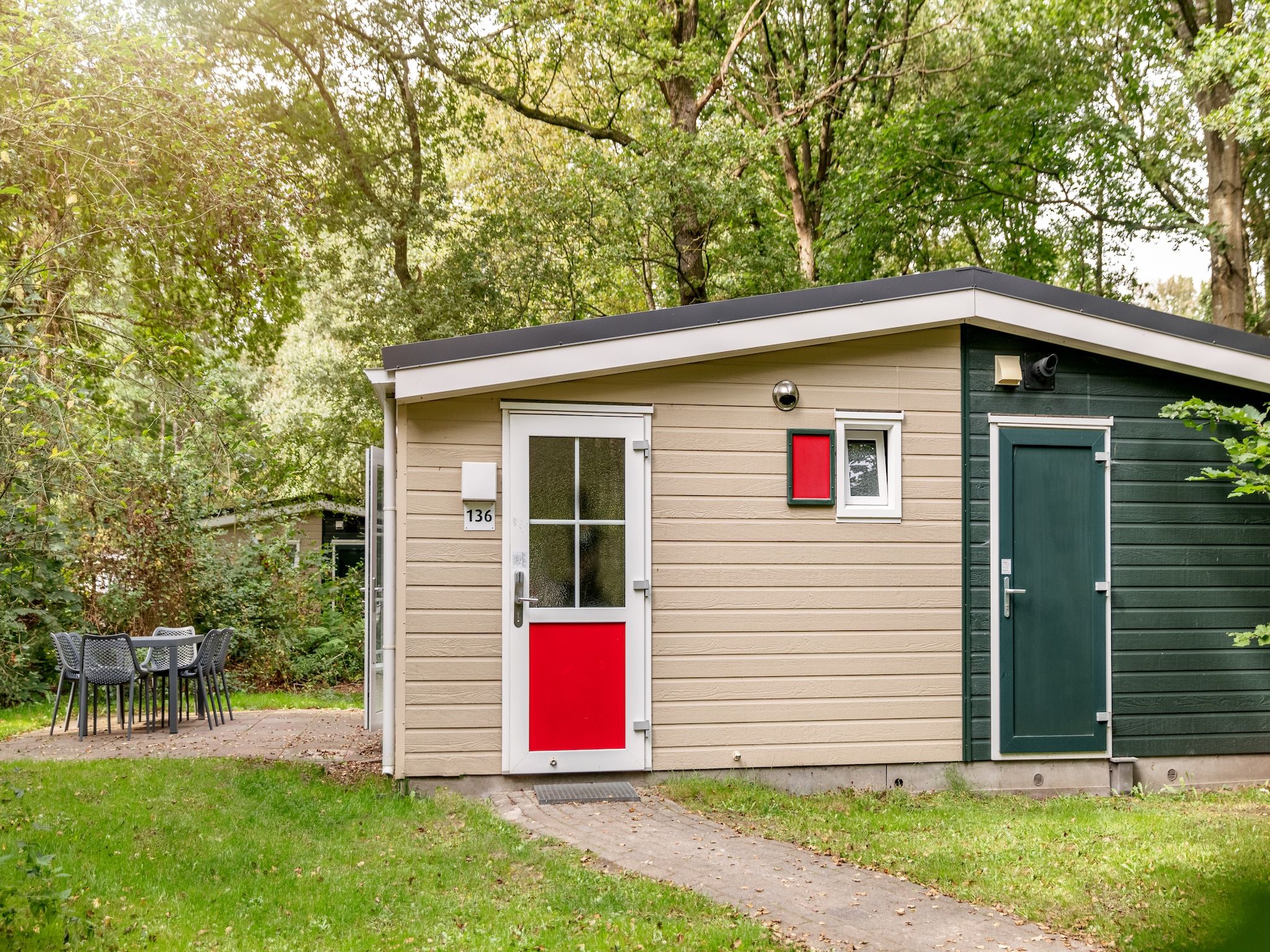 De buitenkant van Bospark Lunsbergen 6 in Borger