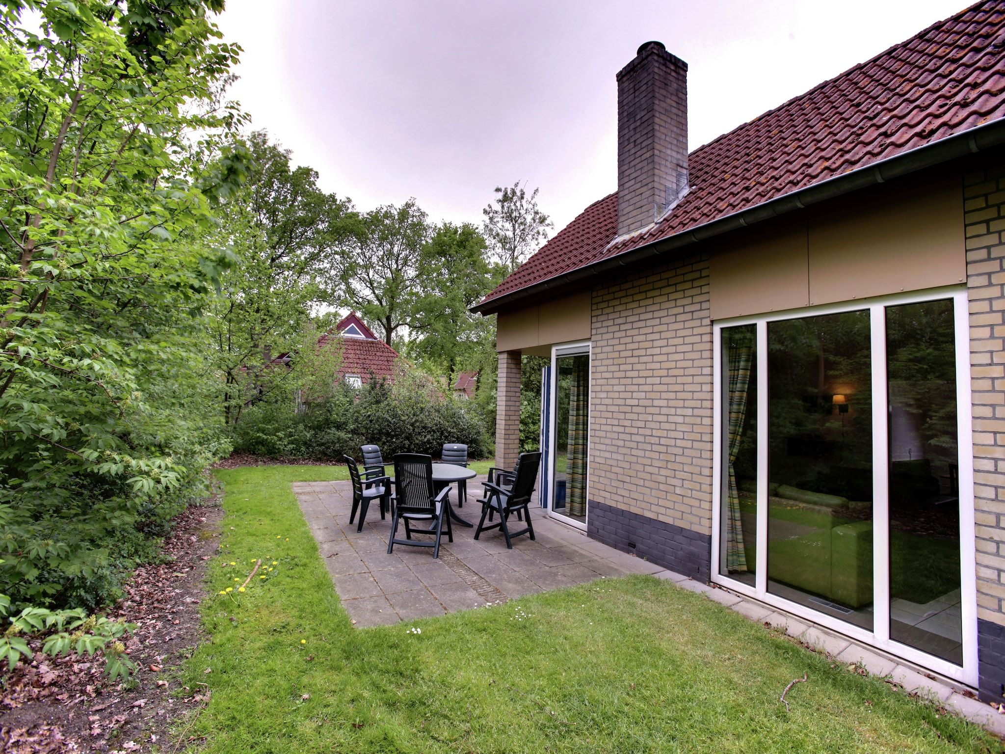 De buitenkant van Buitenplaats Gerner 5 in Dalfsen