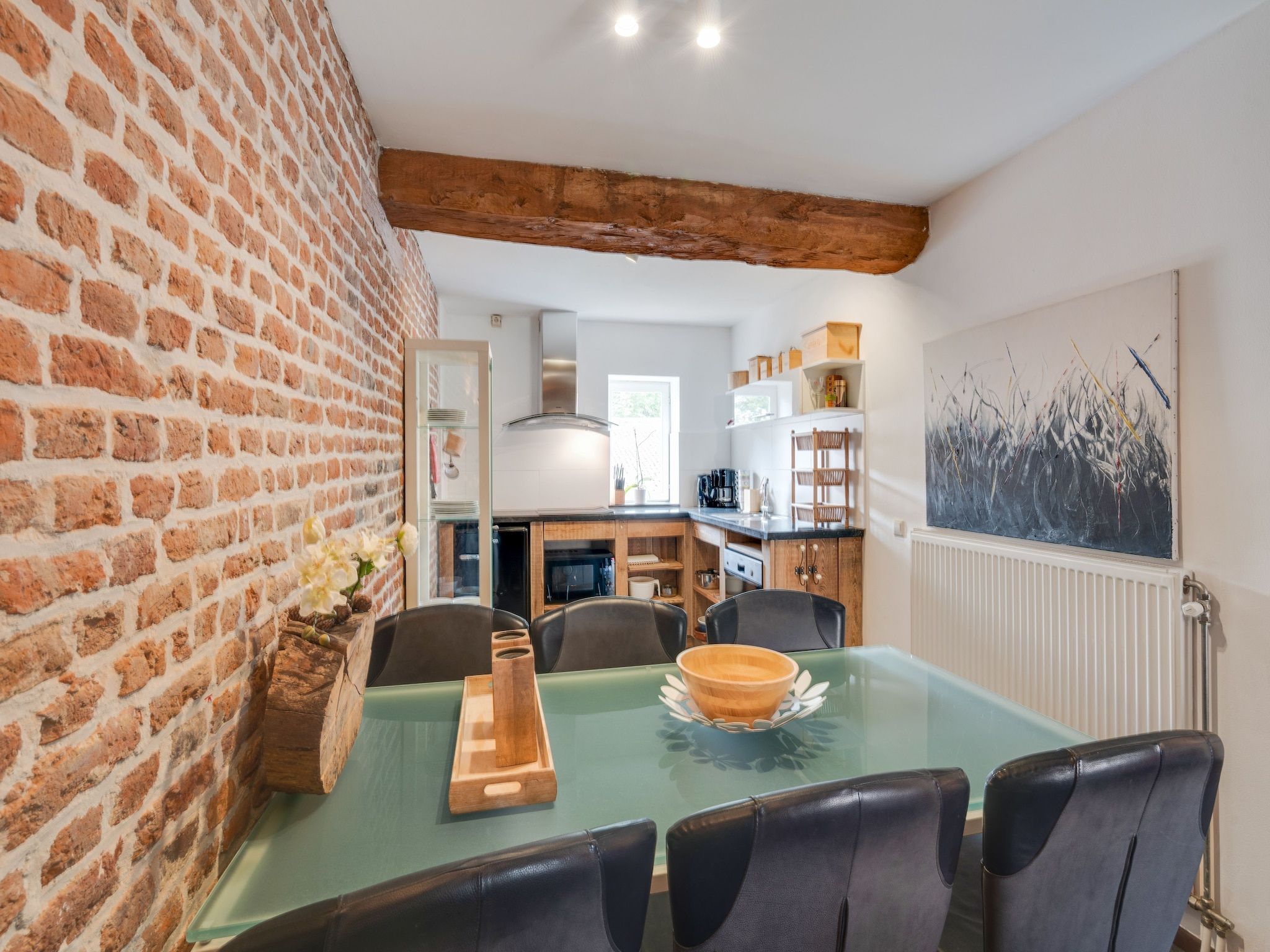 De eetkamer van Meschermolen 9 in Mesch-Eijsden