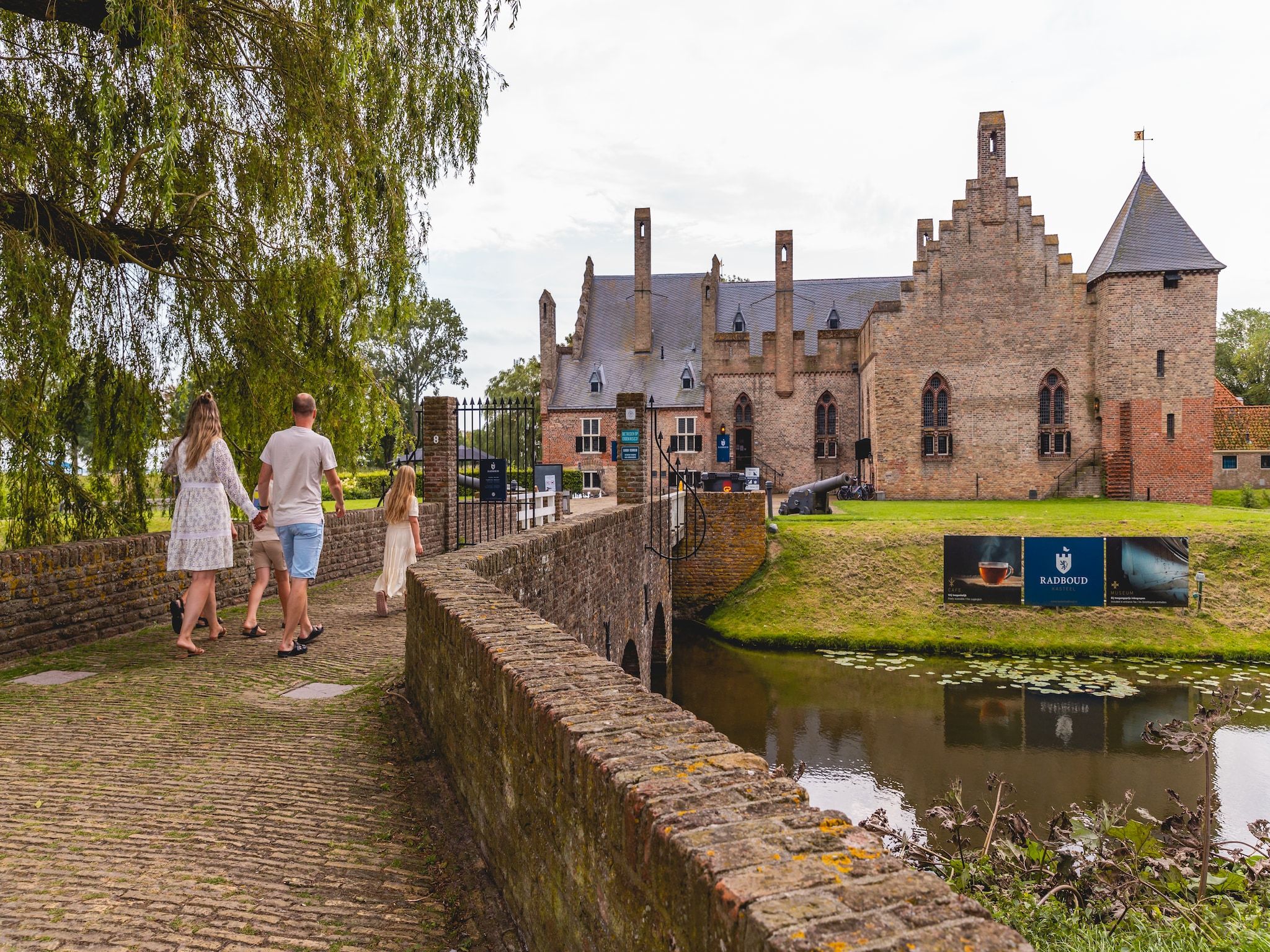 Parkfaciliteiten bij Villavakantiepark IJsselhof 2 in Andijk