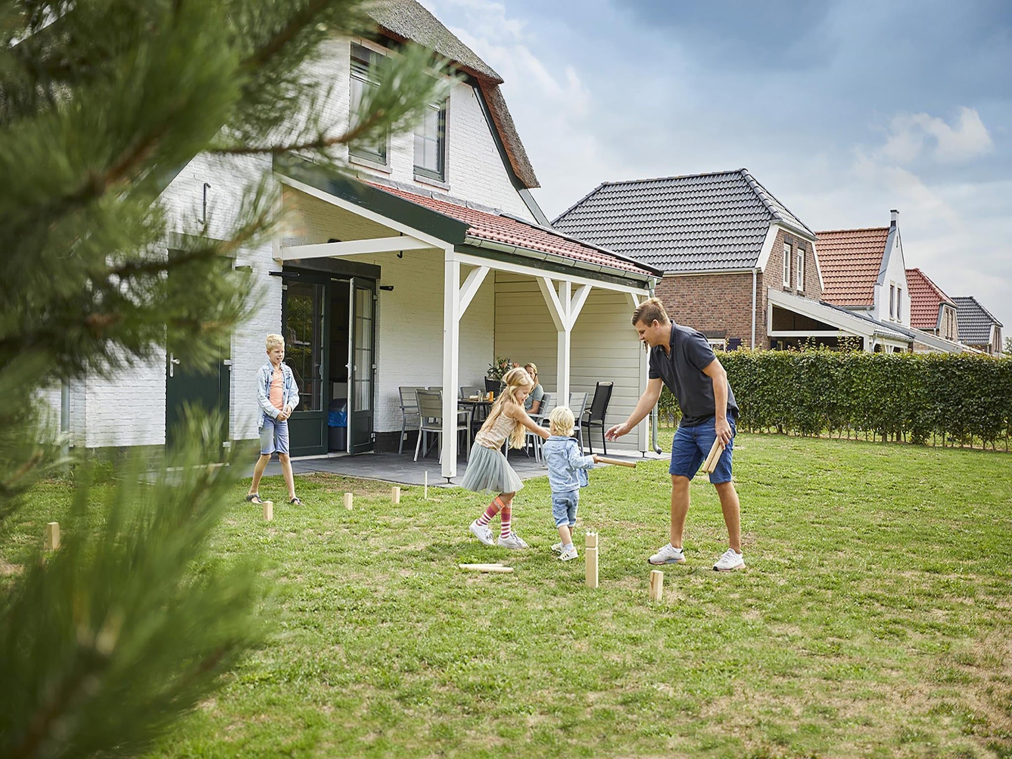 De tuin van Buitenhof De Leistert 10 in Roggel