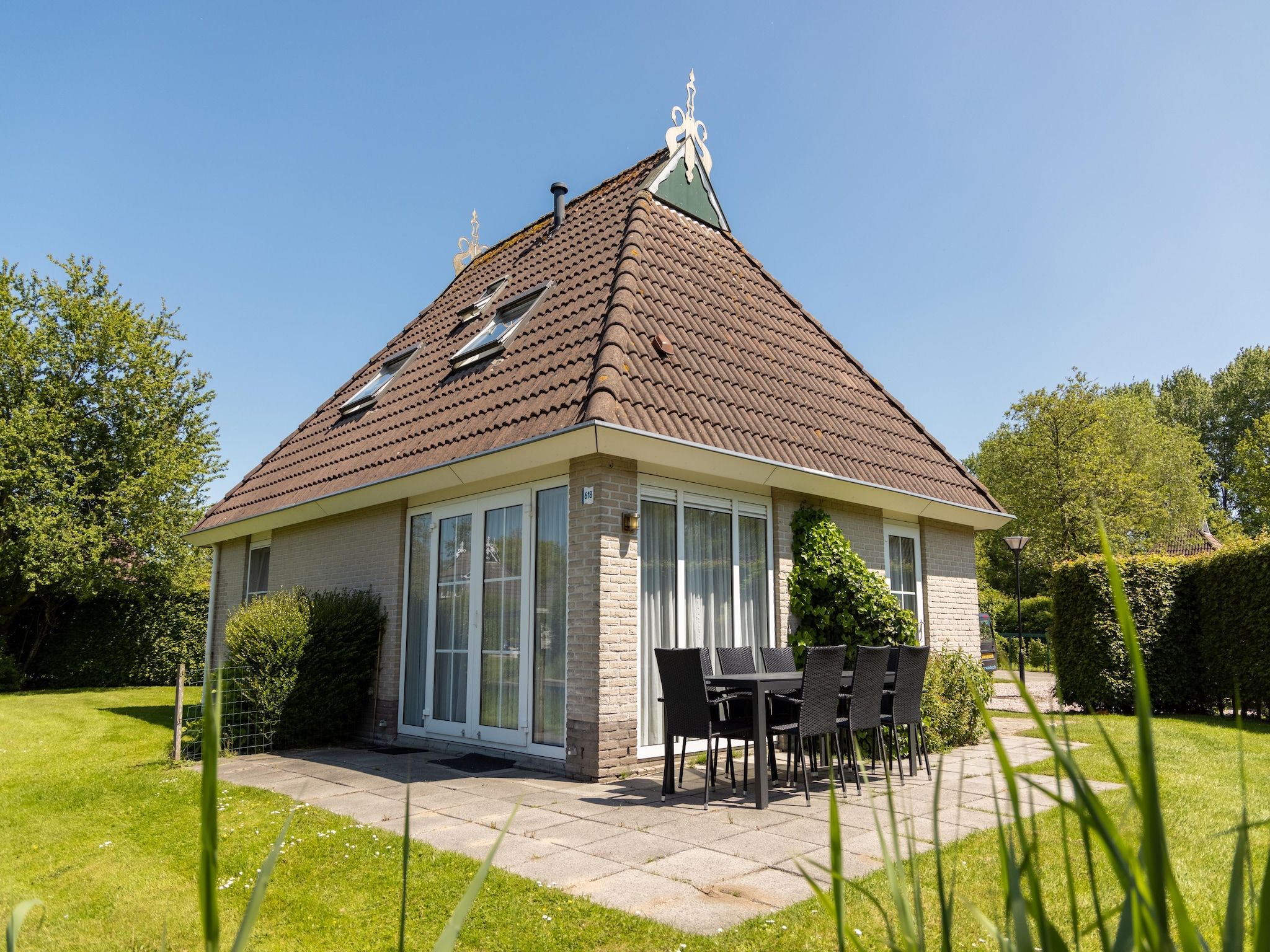 De buitenkant van Buitenplaats It Wiid 4 in Eernewoud