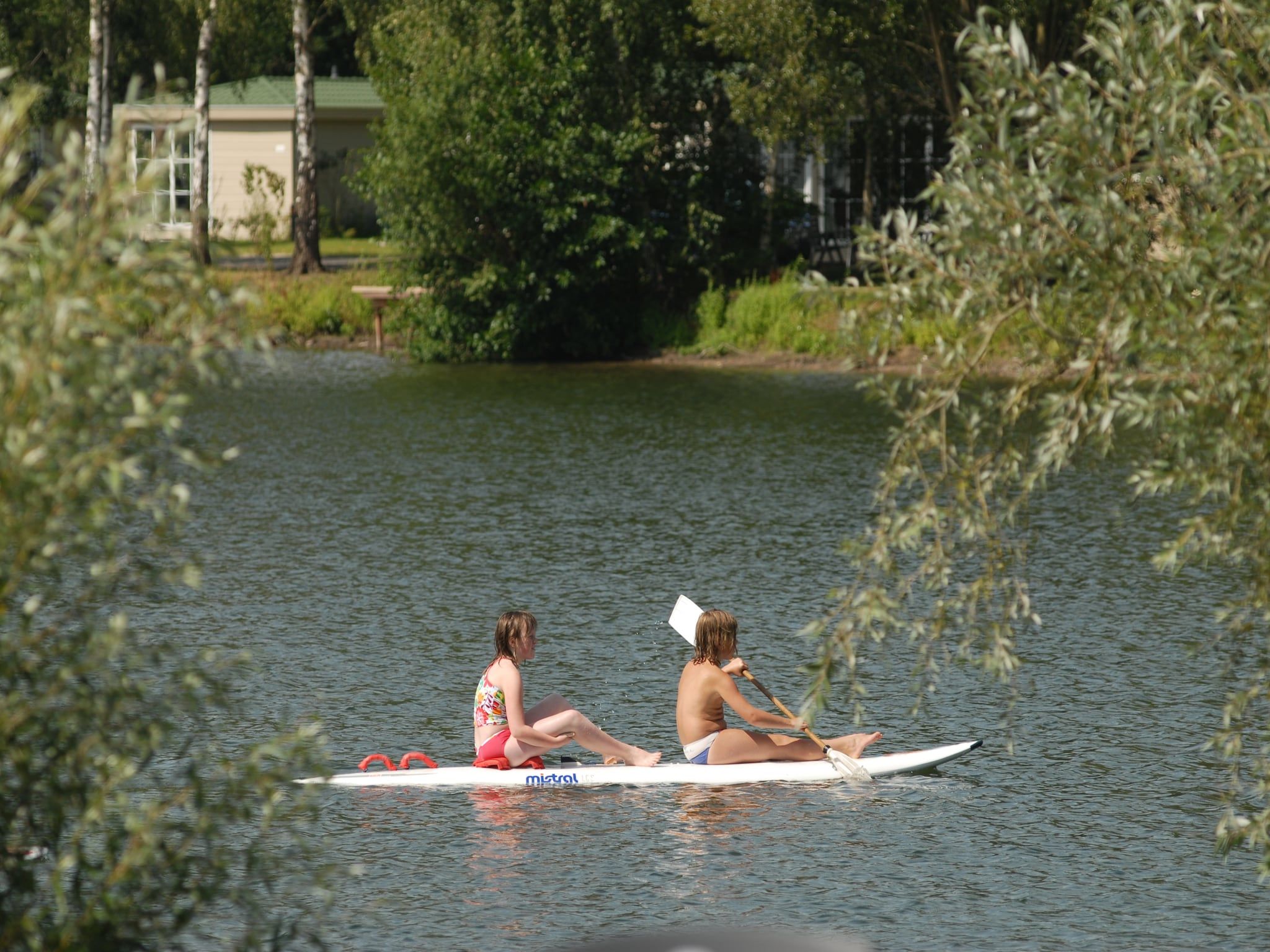 Parkfaciliteiten bij Recreatiepark Tolplas 2 in Hoge Hexel