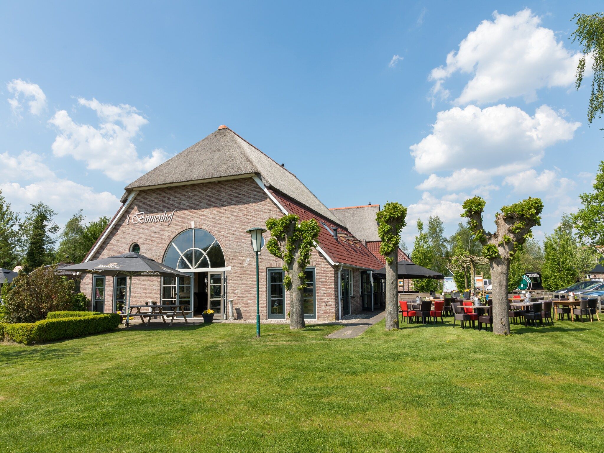 Parkfaciliteiten bij Villapark De Weerribben 1 in Paasloo