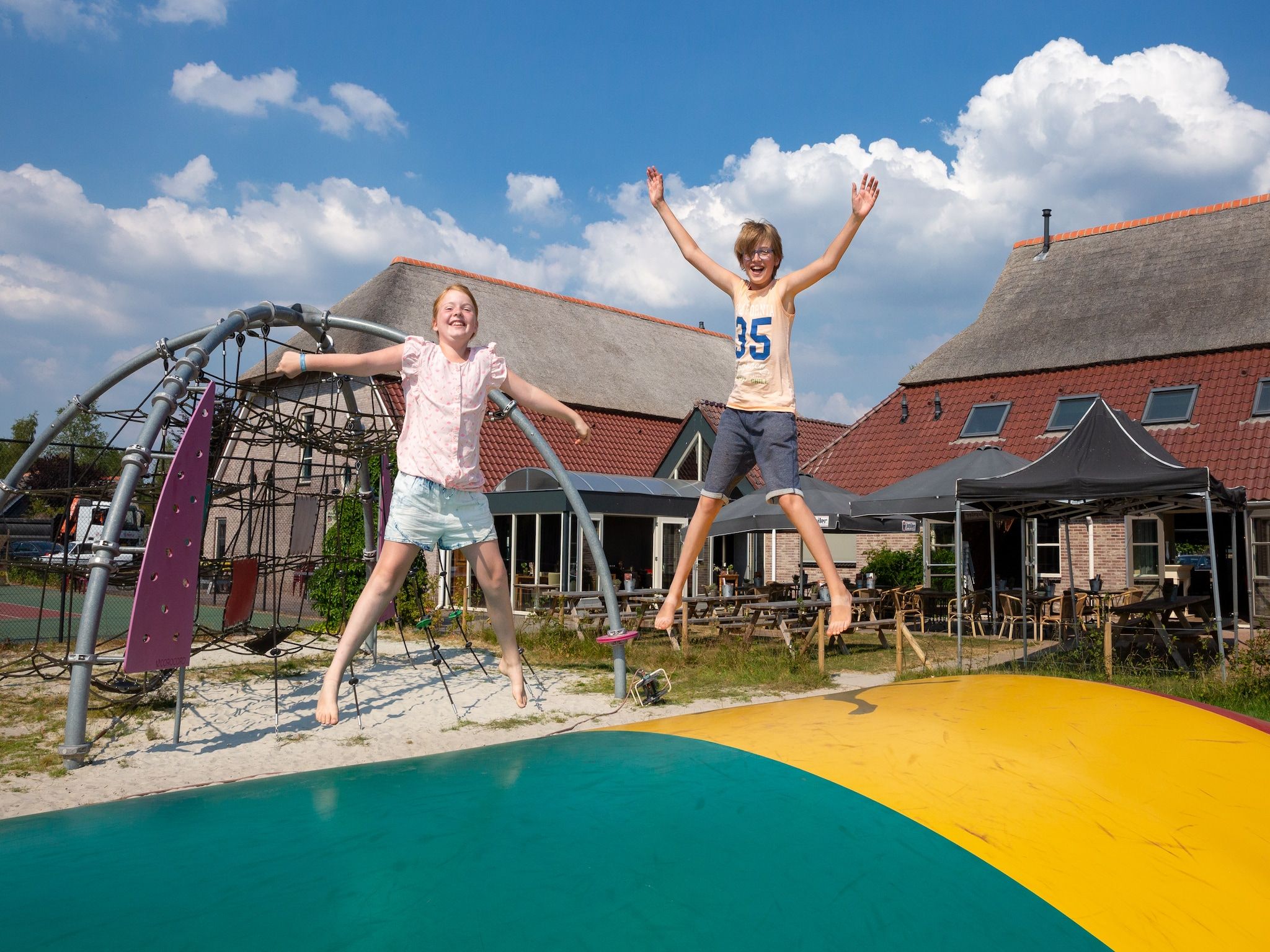 Parkfaciliteiten bij Villapark De Weerribben 5 in Paasloo