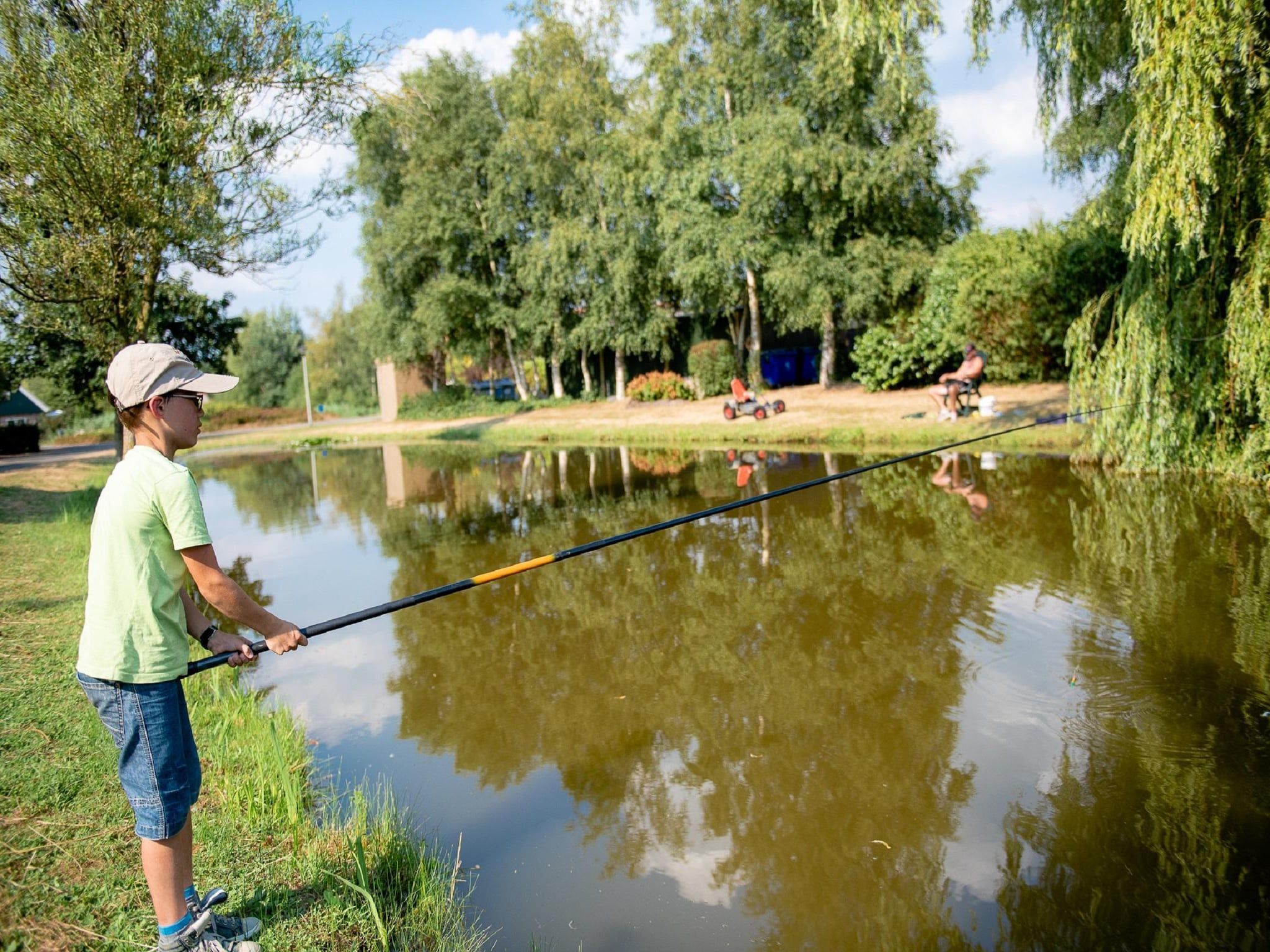 Parkfaciliteiten bij Villapark De Weerribben 3 in Paasloo