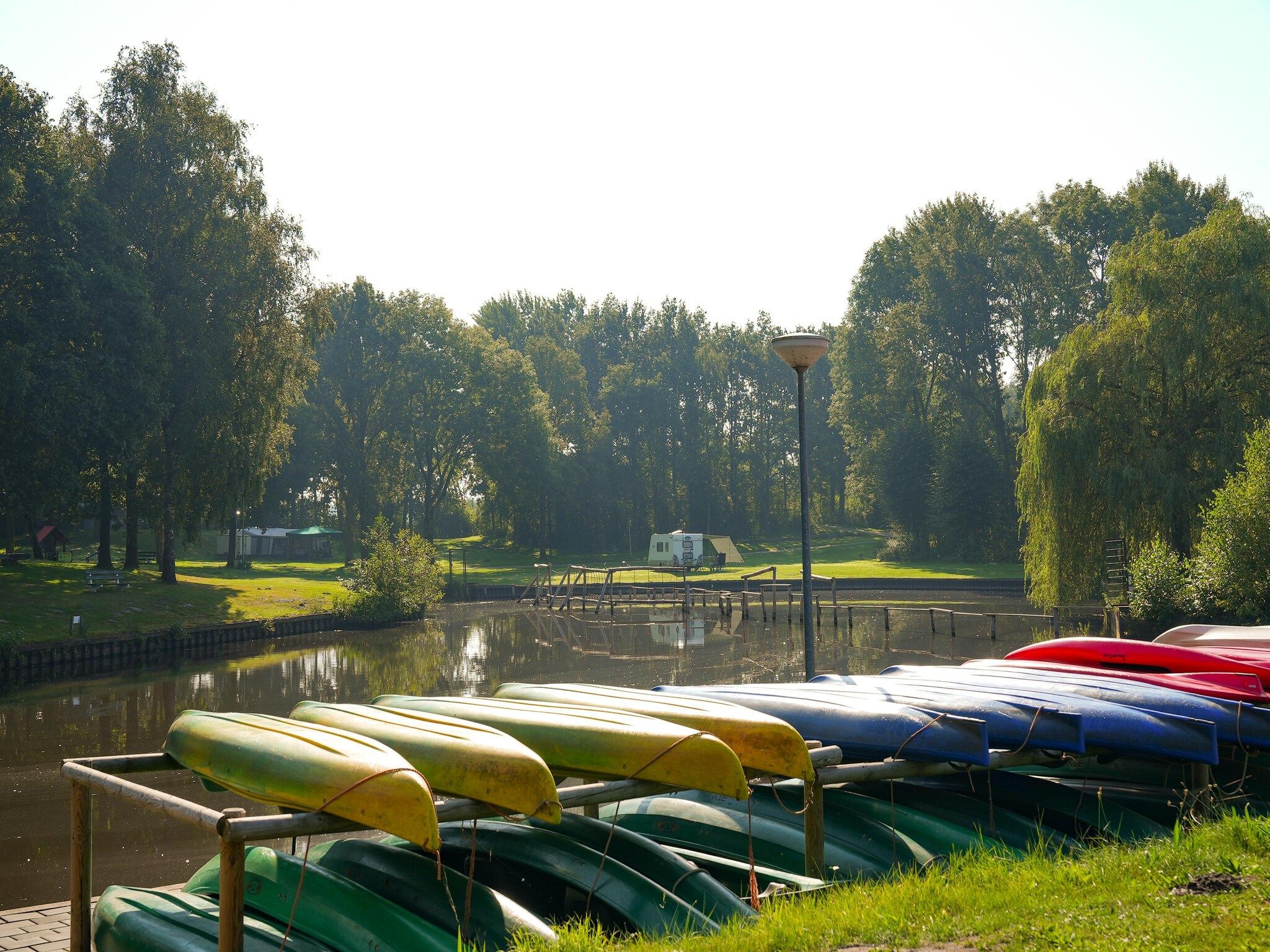 Parkfaciliteiten bij Hunzepark 9 in Gasselternijveen