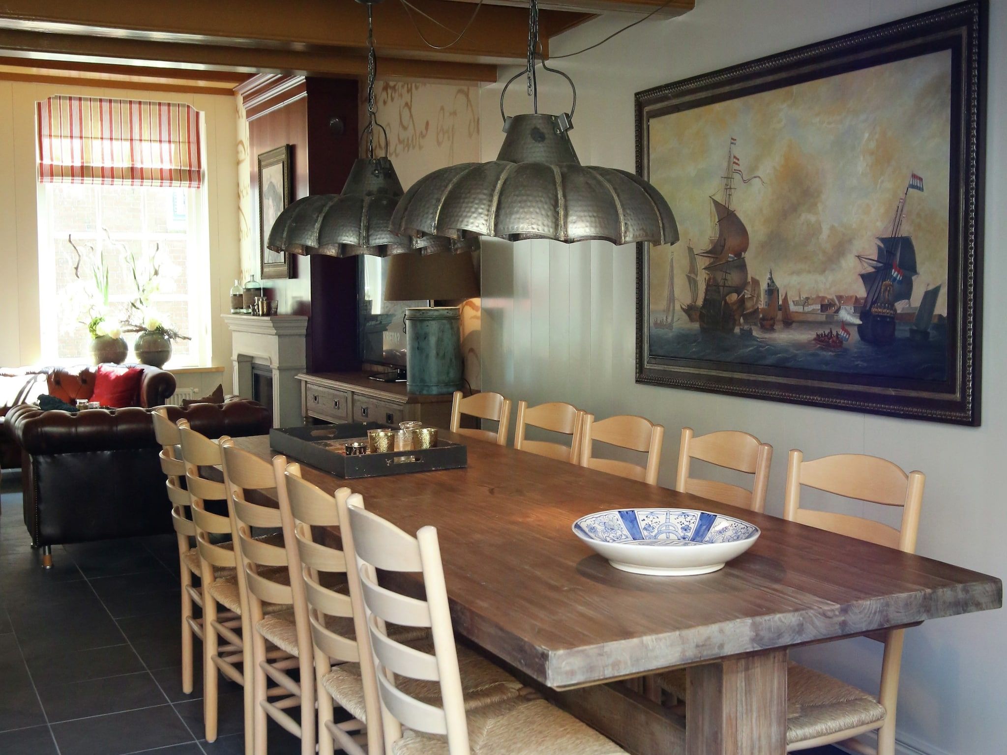 De eetkamer van VOC-Huys in Enkhuizen
