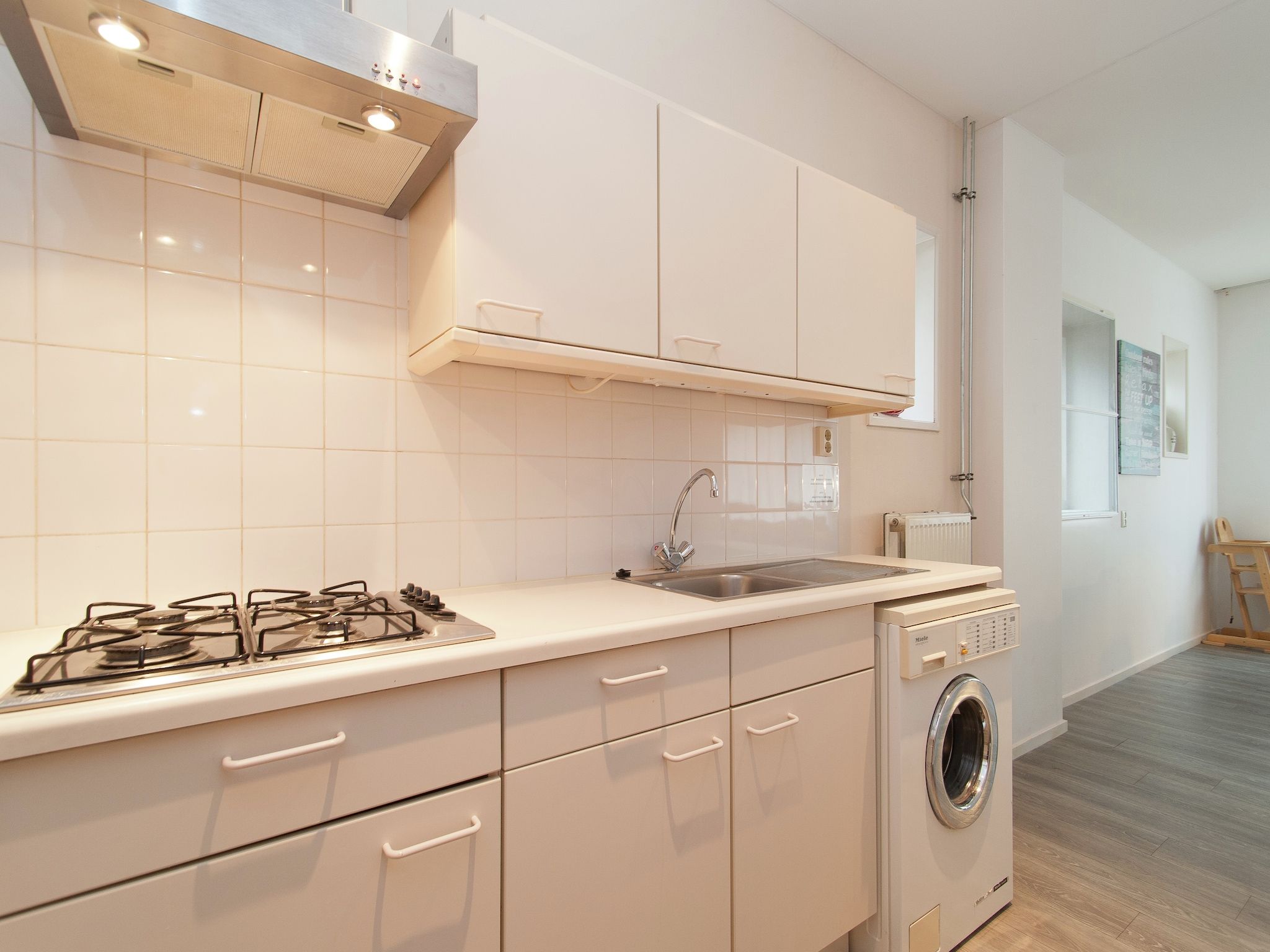 De keuken van Huize Glory Parel in Bergen aan zee