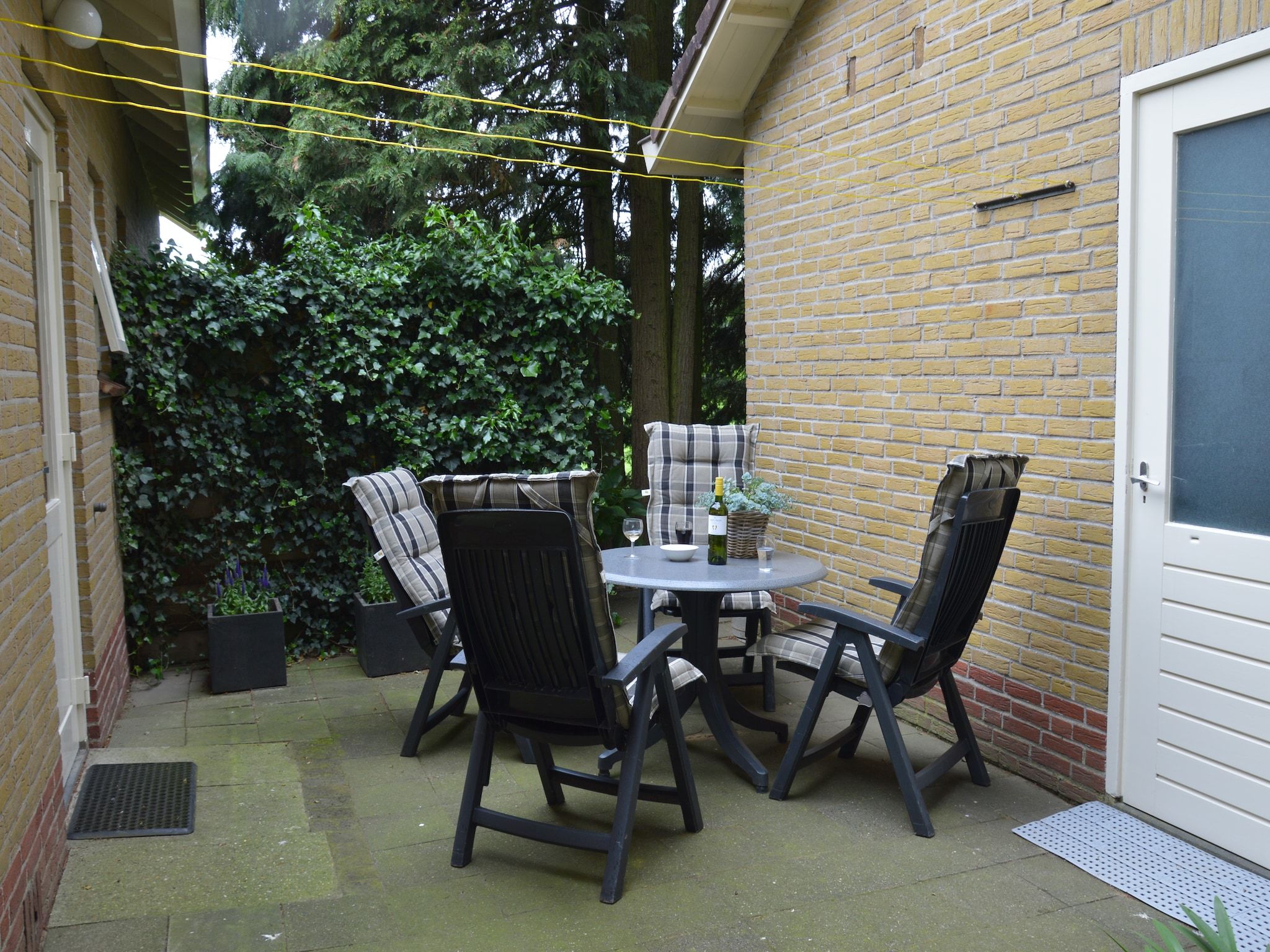 Het terras van Huus in 't Hagt in Aalten
