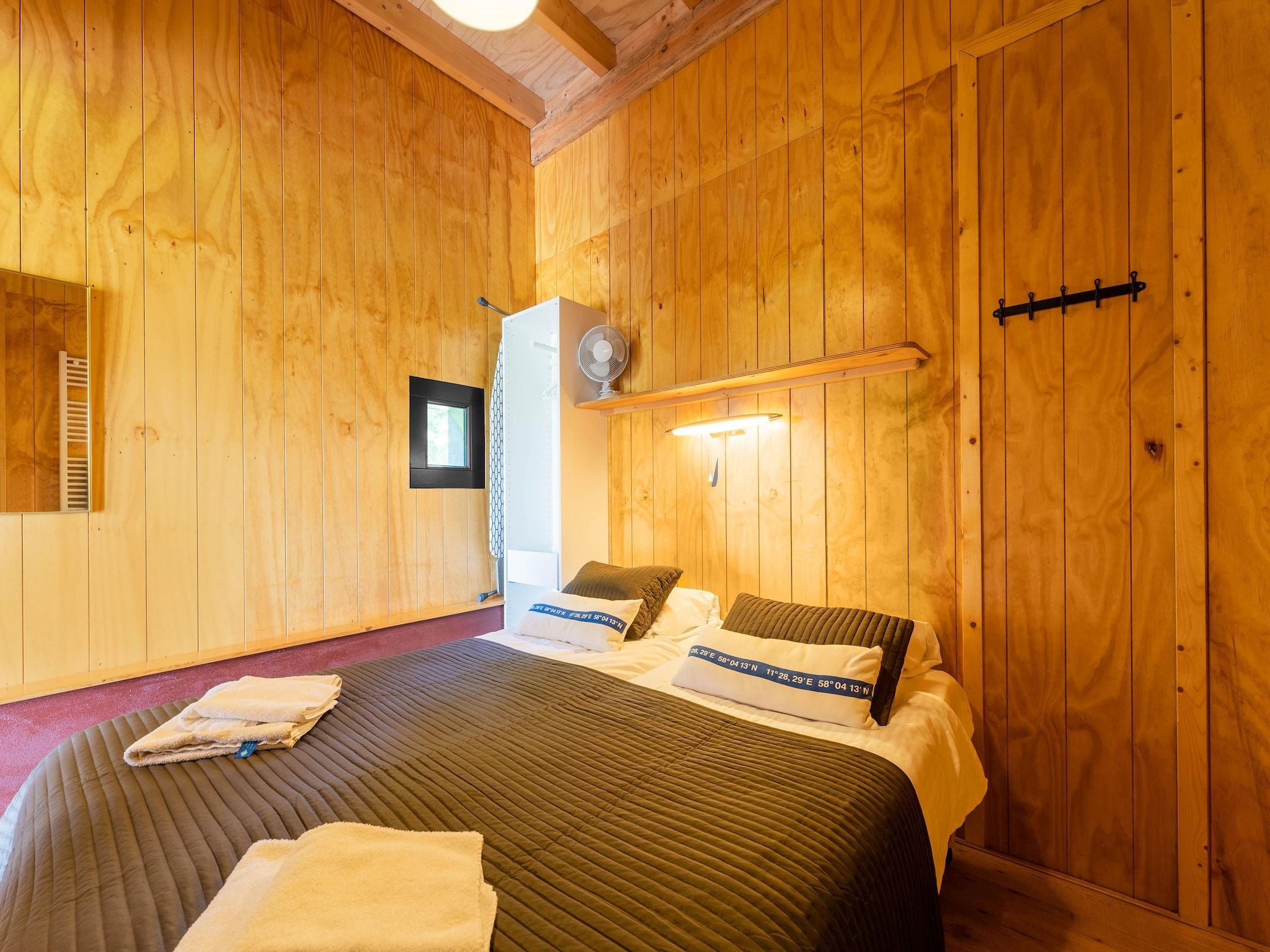 Een slaapkamer van Natuurhuis Dichtbij in Beilen