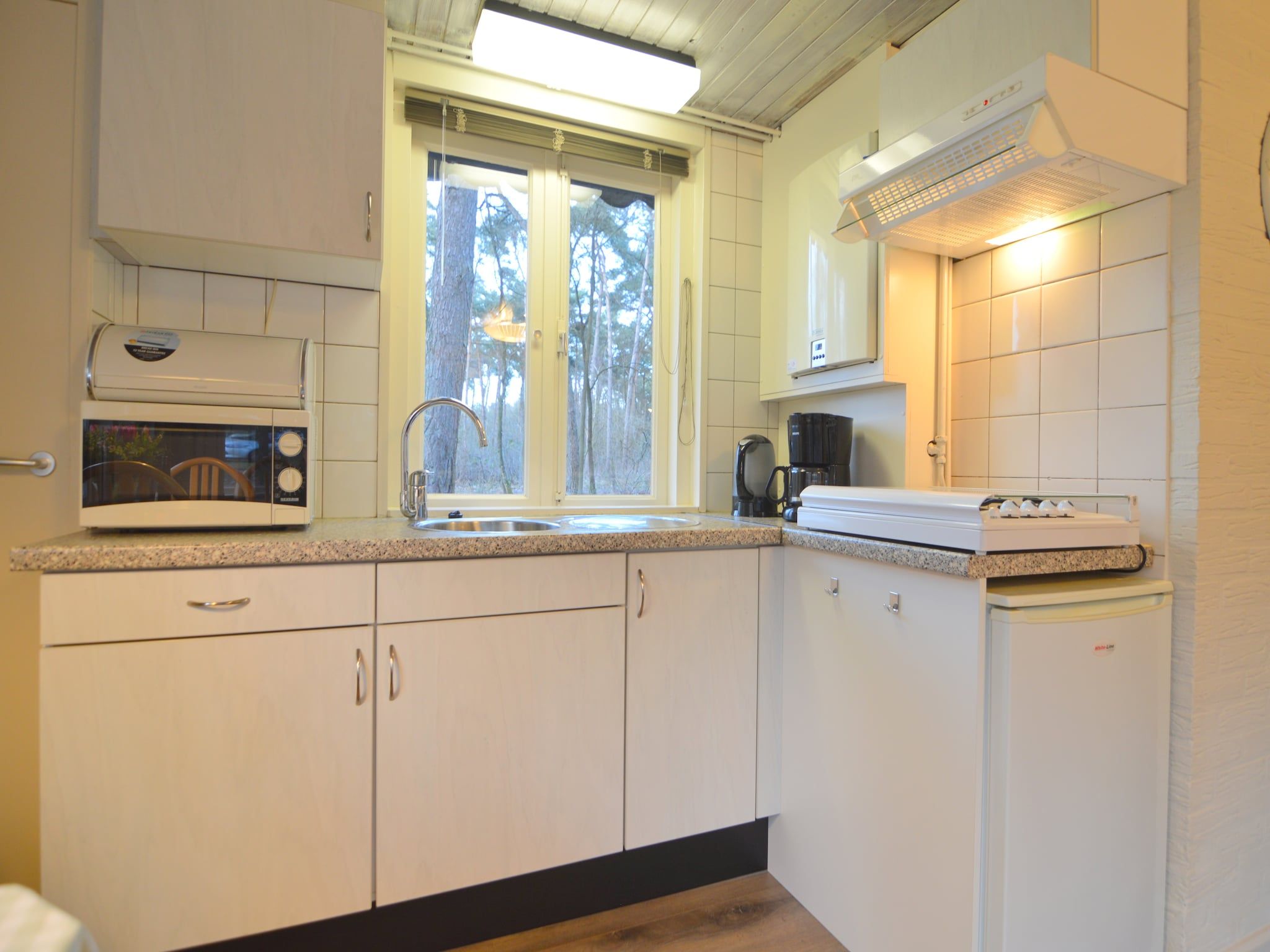 De keuken van Bungalow 27 in Stramproy