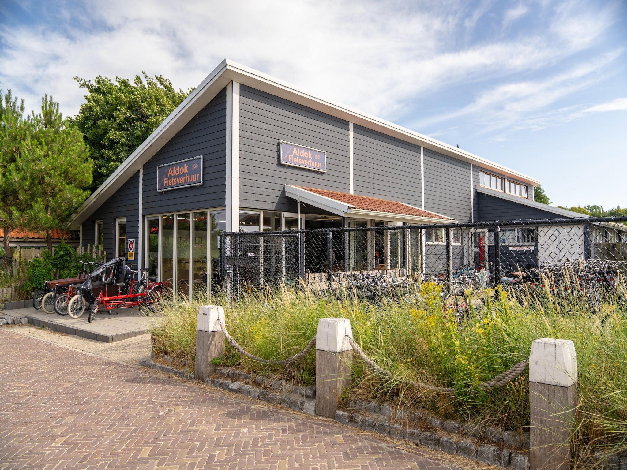 Parkfaciliteiten bij Vakantiepark Boomhiemke 10 in Hollum
