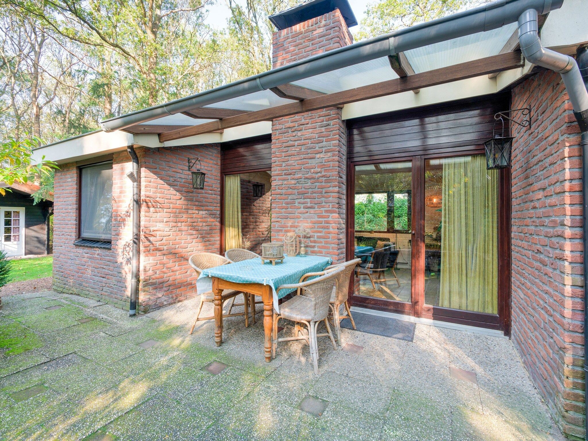 De buitenkant van The Forest Cottage in Zorgvlied