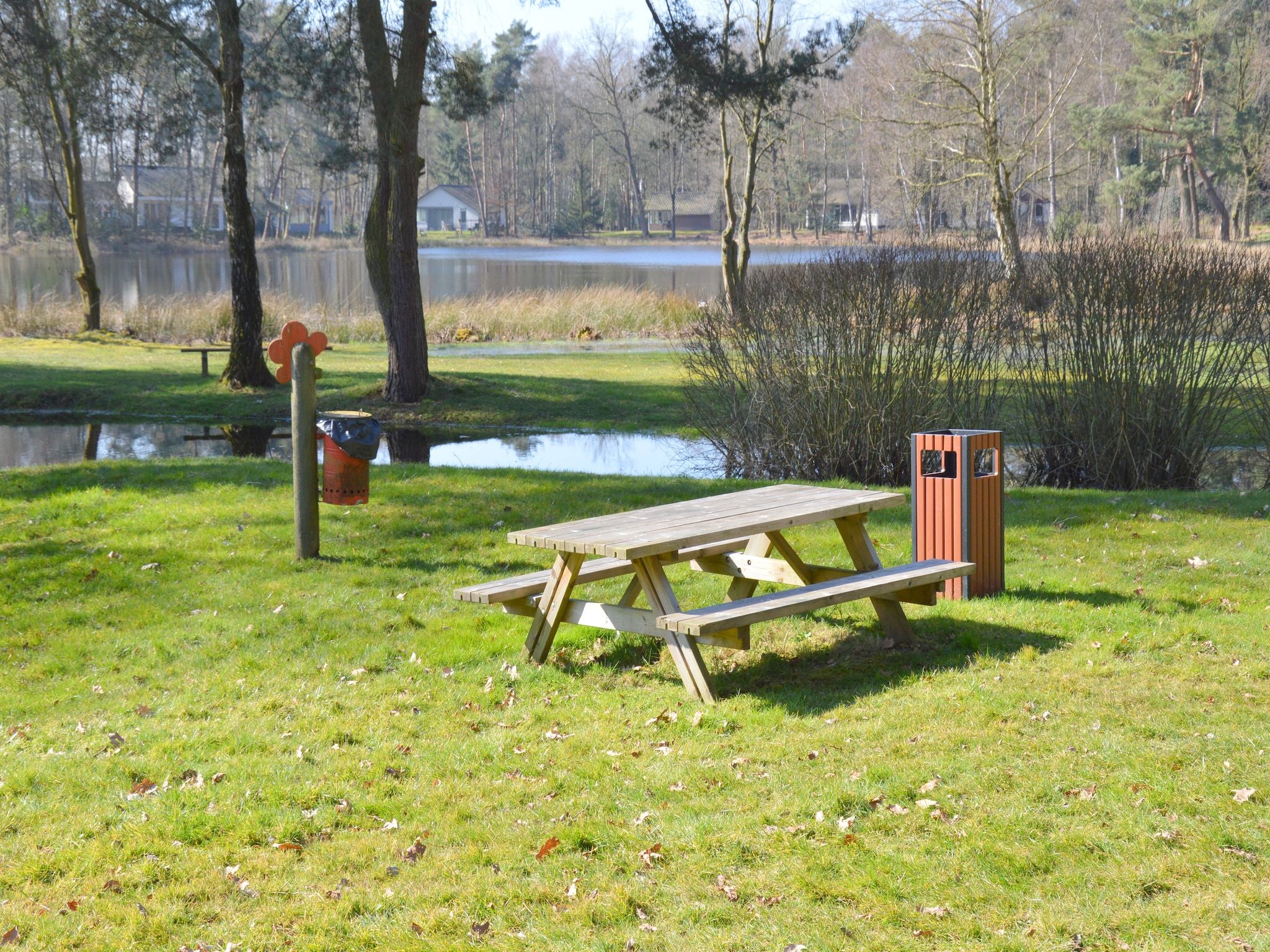 Parkfaciliteiten bij Bungalow 4 in Stramproy