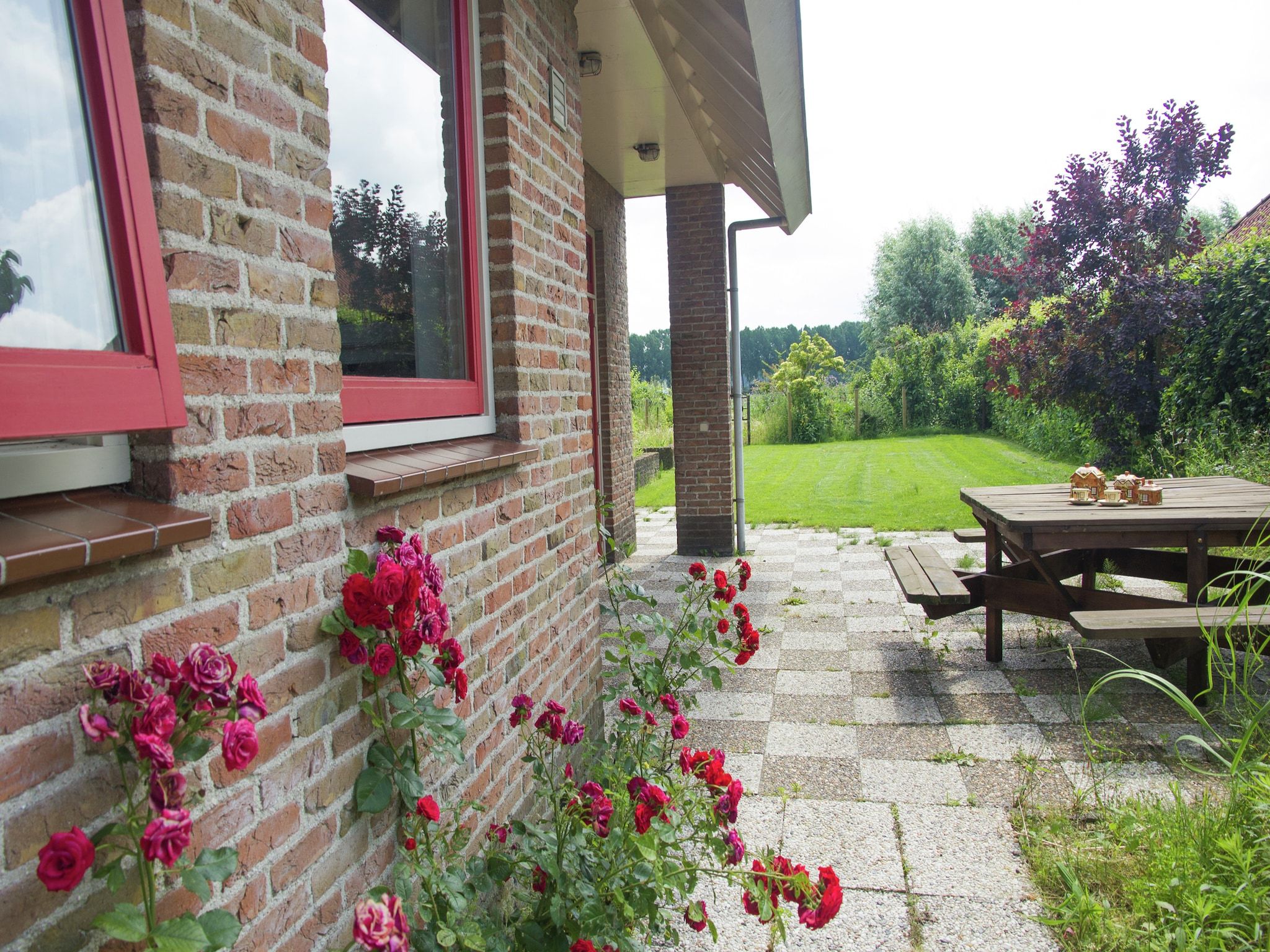 De tuin van De Biezenknop in Eede
