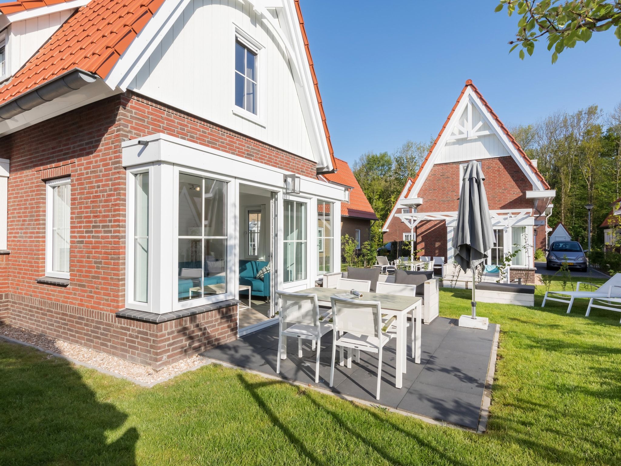 De tuin van Noordzee Résidence Dishoek 3 in Koudekerke