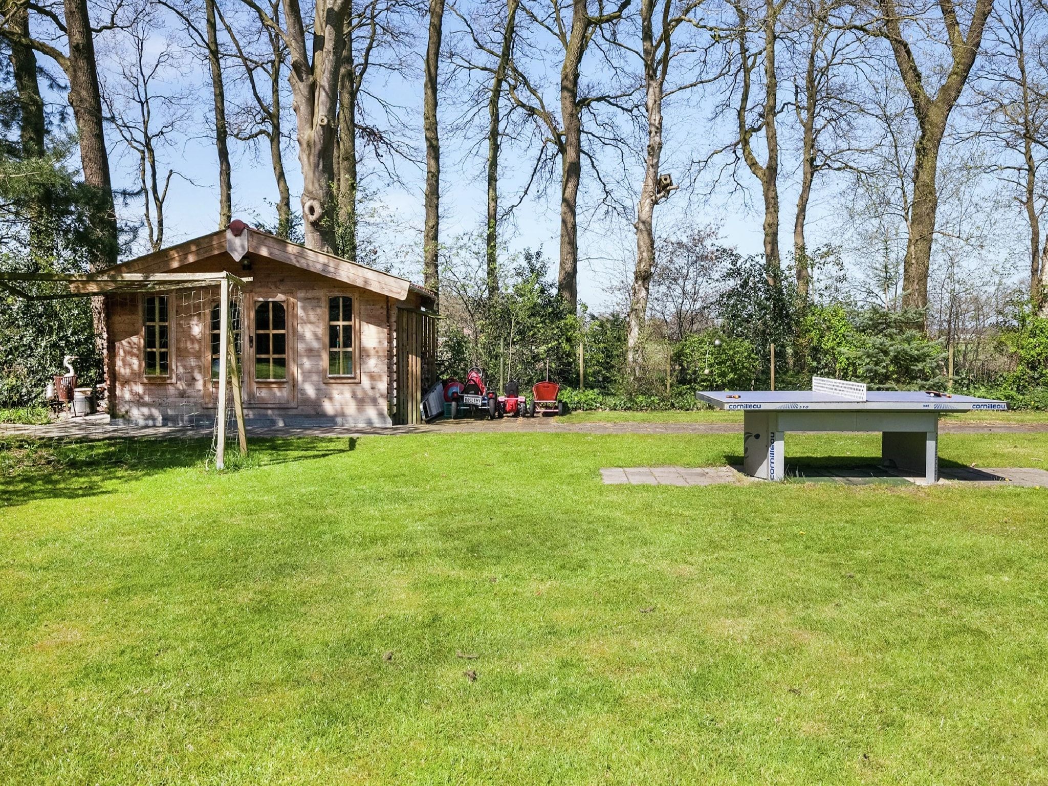 De tuin van Kempernoel in Heino