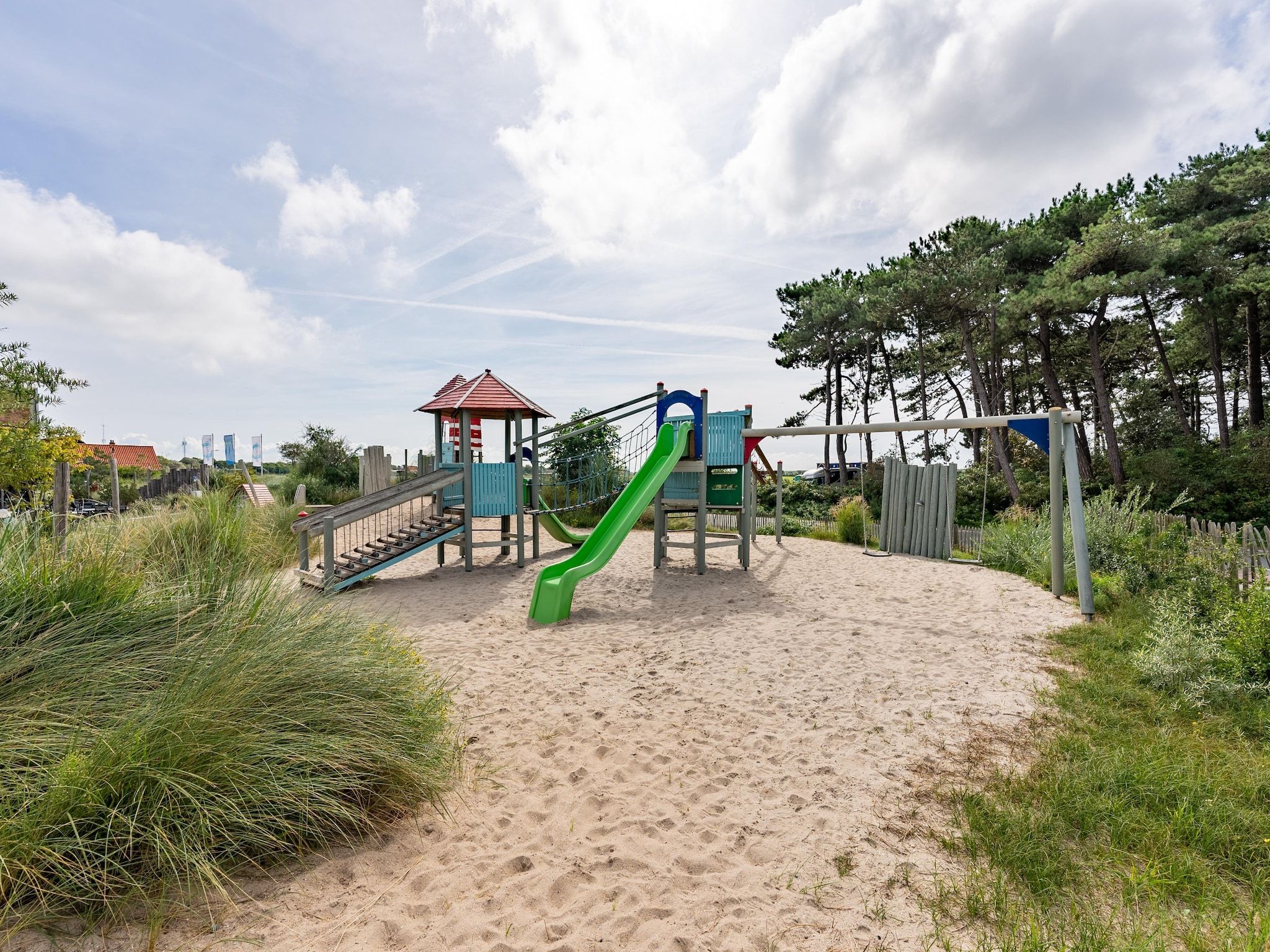 Parkfaciliteiten bij Sea Lodges Ameland 1 in Hollum