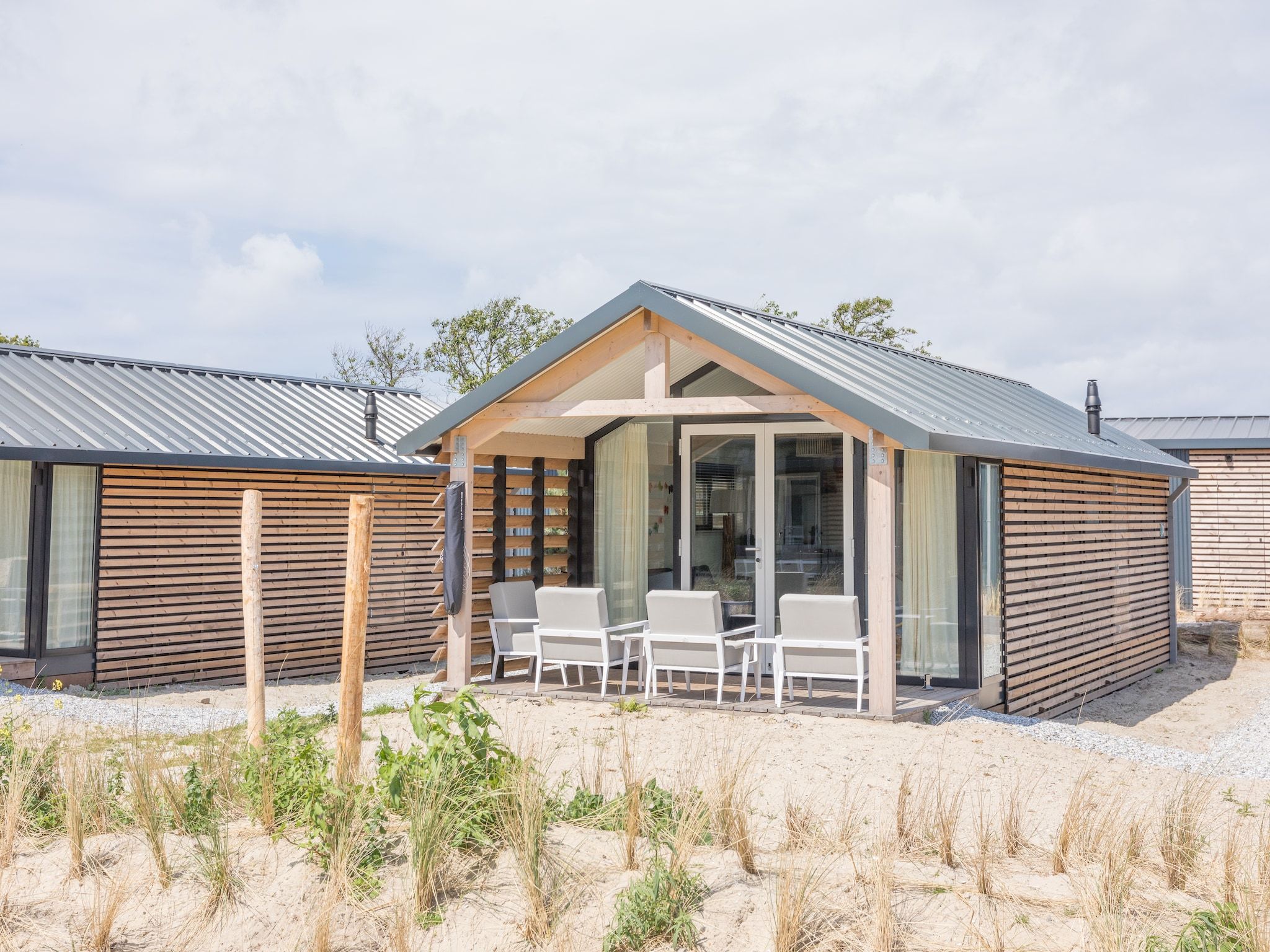 De buitenkant van Sea Lodges Ameland 1 in Hollum