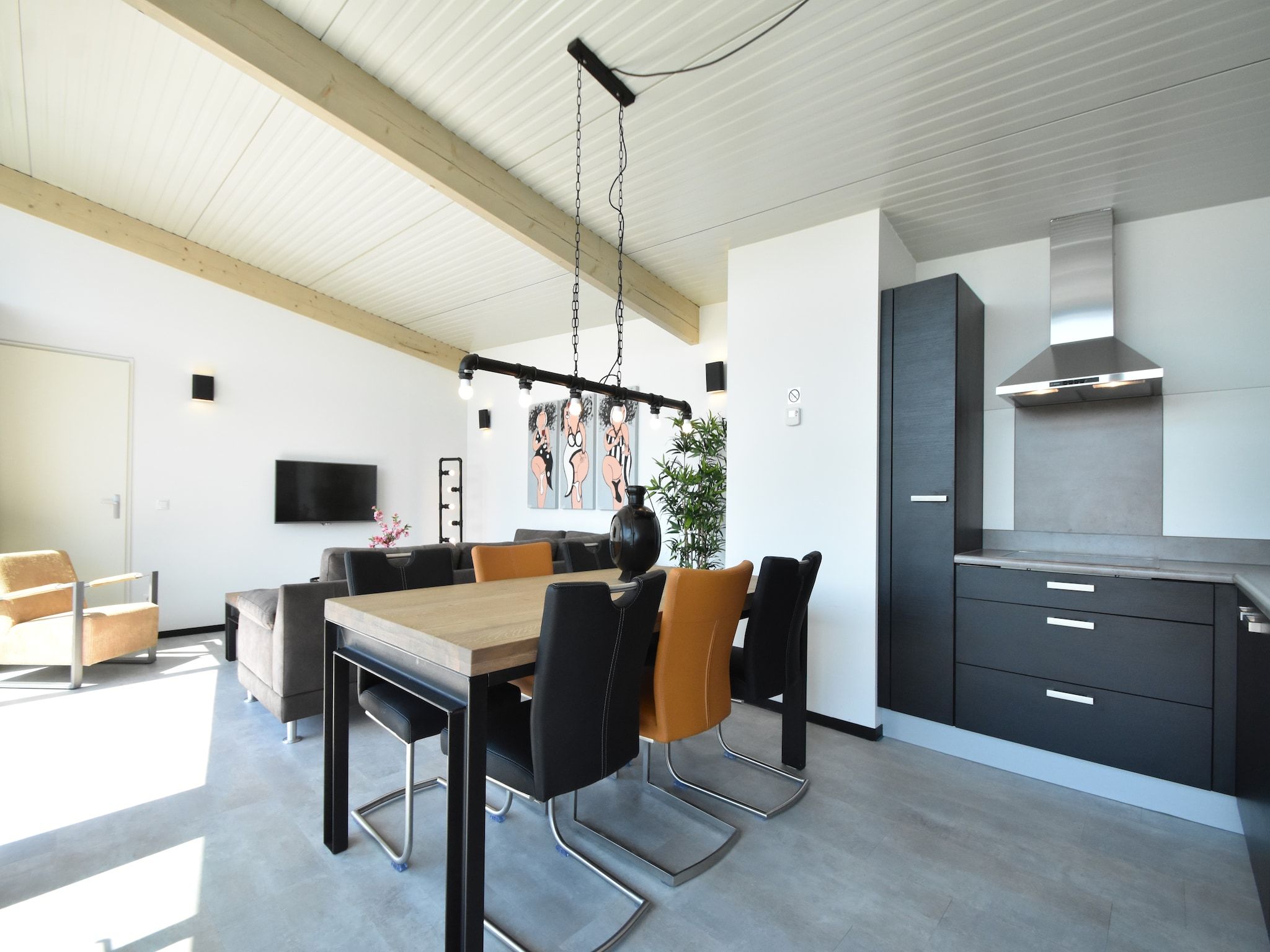 De eetkamer van Quality Lodge aan de Duinen in Callantsoog