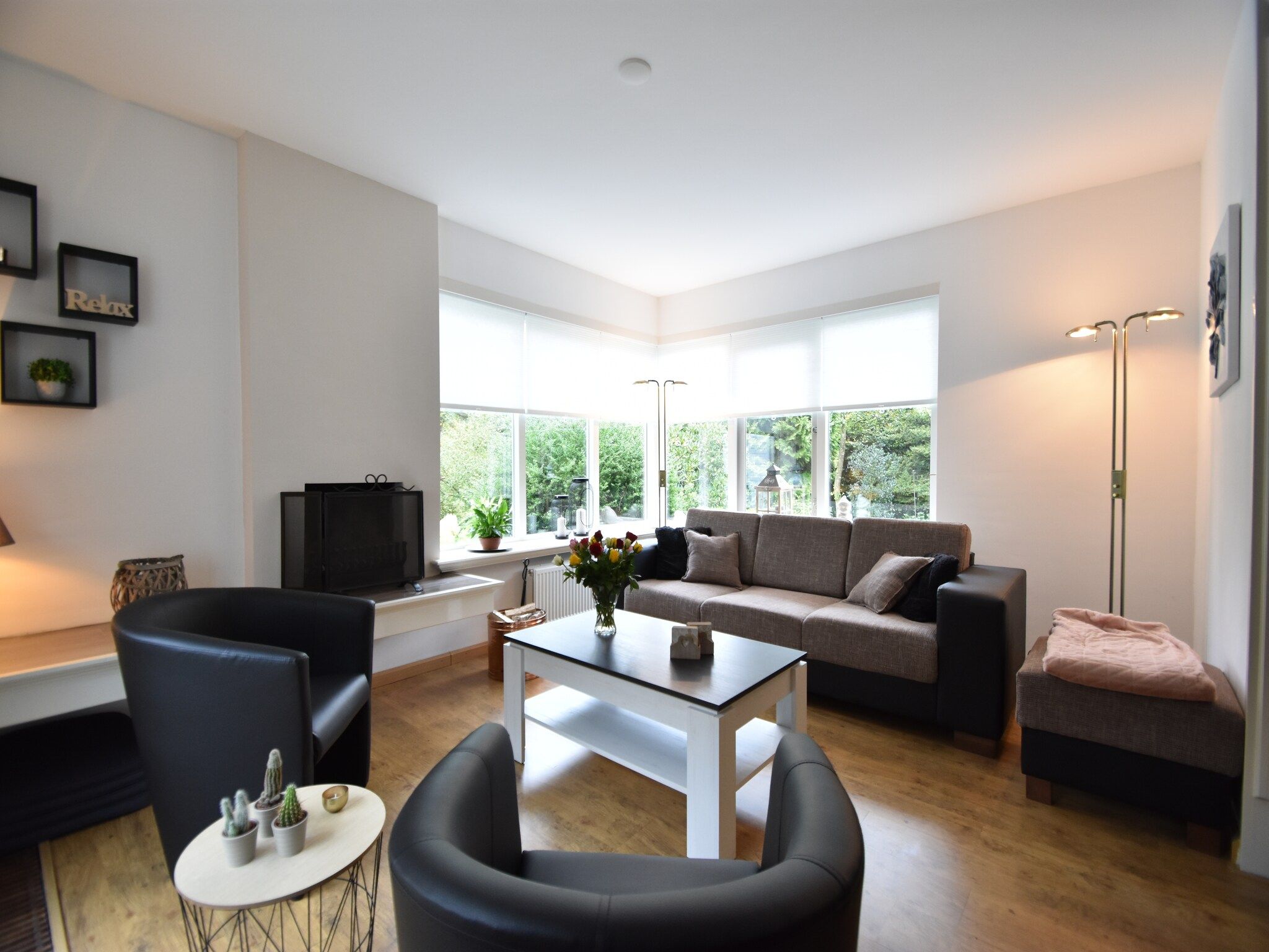 De woonkamer van 't Woudhuis in Holten