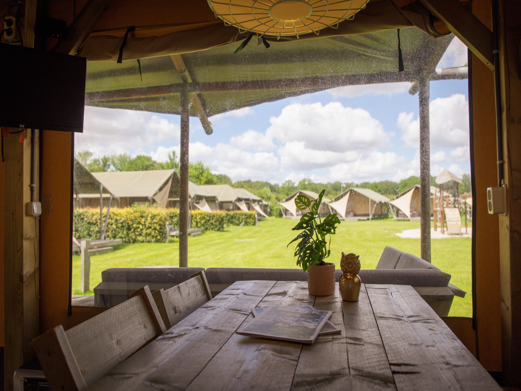 Het uitzicht vanaf Recreatiepark de Boshoek 1 in Voorthuizen