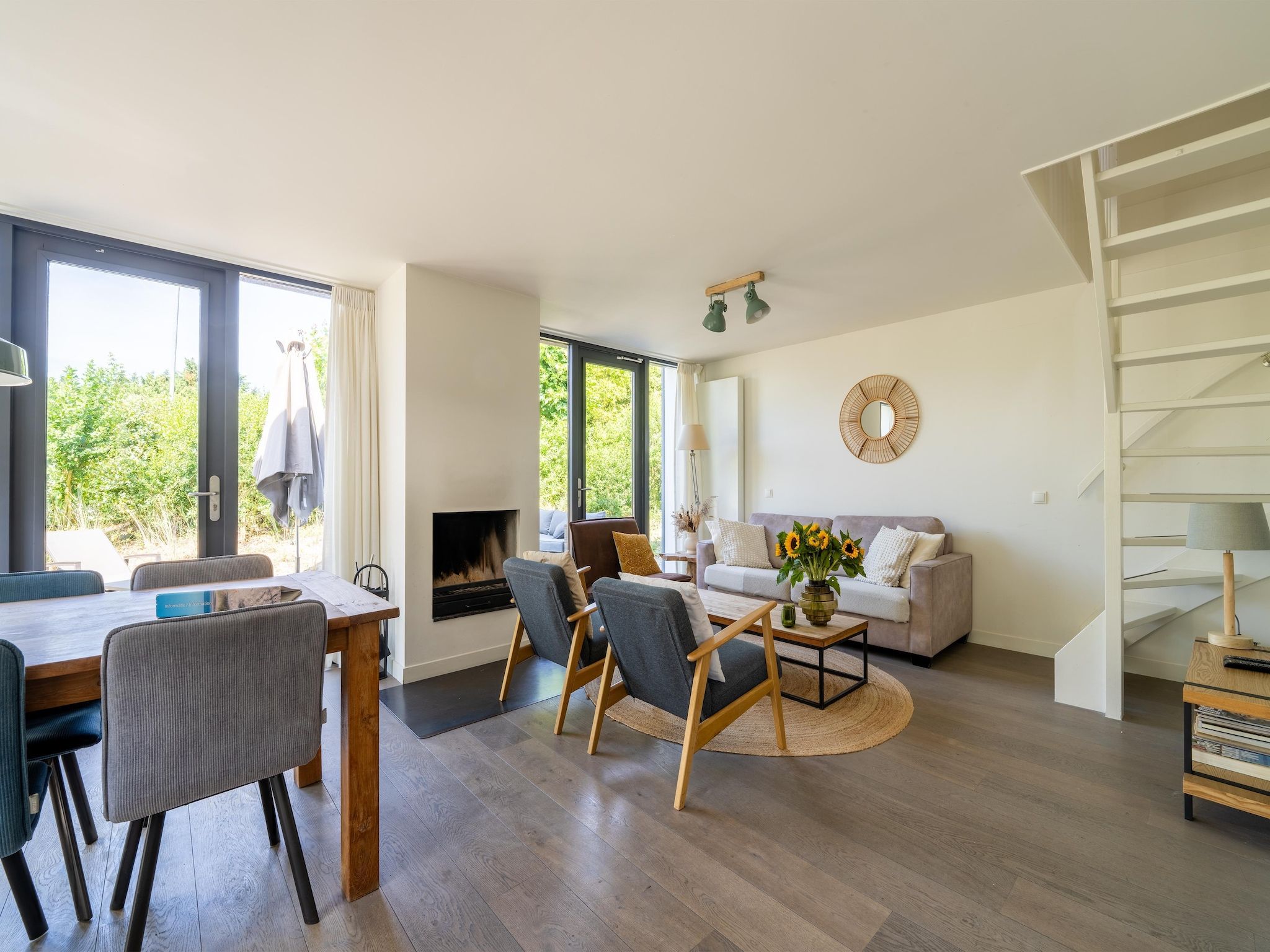 De woonkamer van Waterland in Egmond aan den Hoef