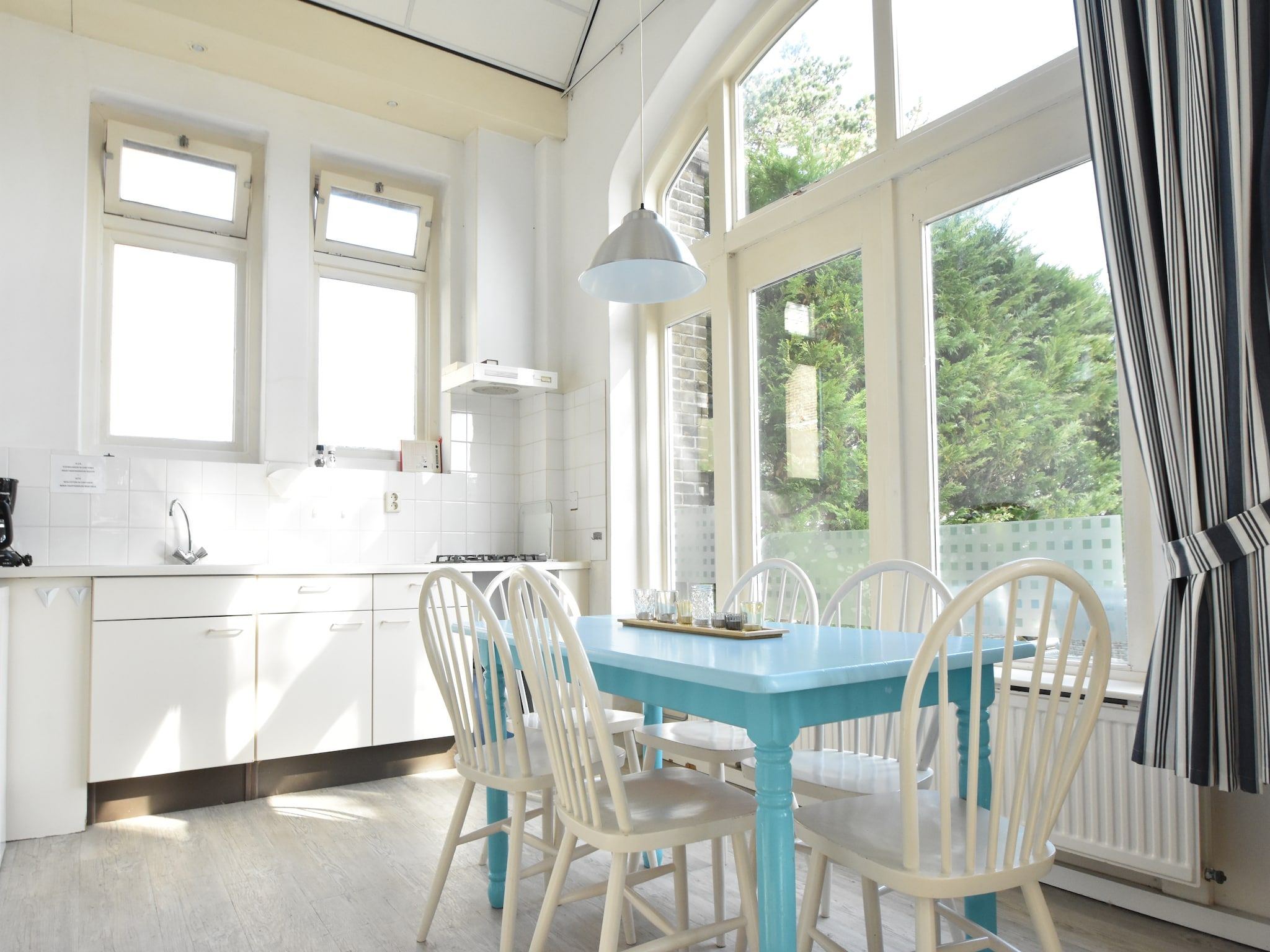 De keuken van Huize Glory Saffier in Bergen aan zee