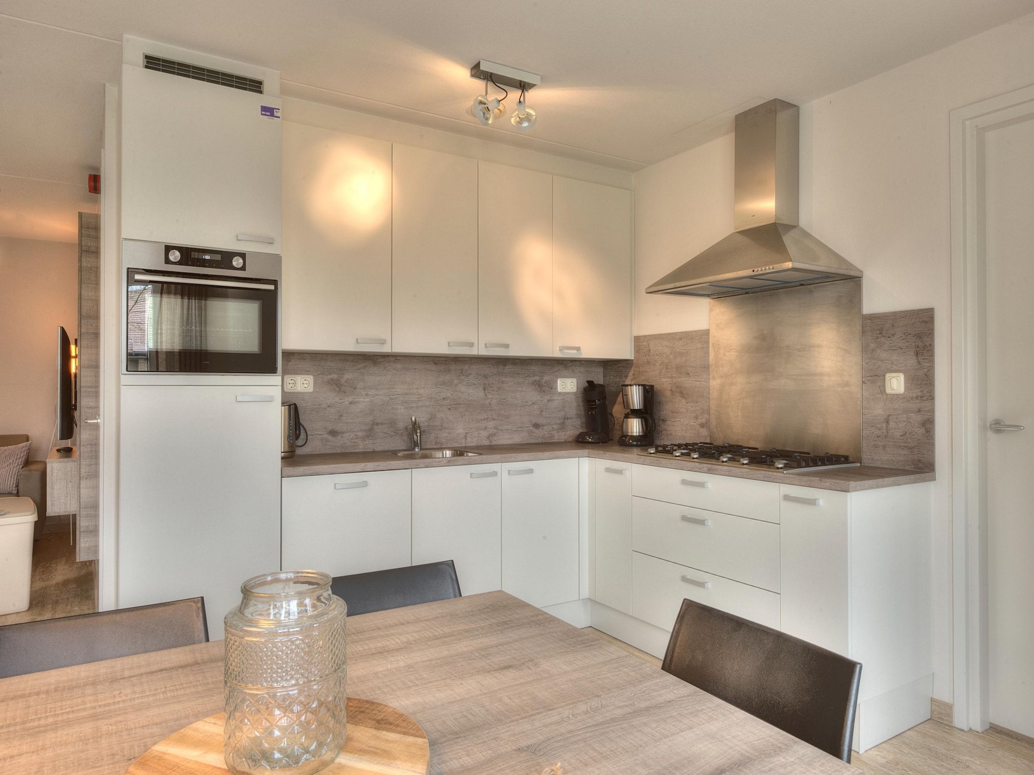 De keuken van Vakantiepark Weerterbergen 5 in Weert