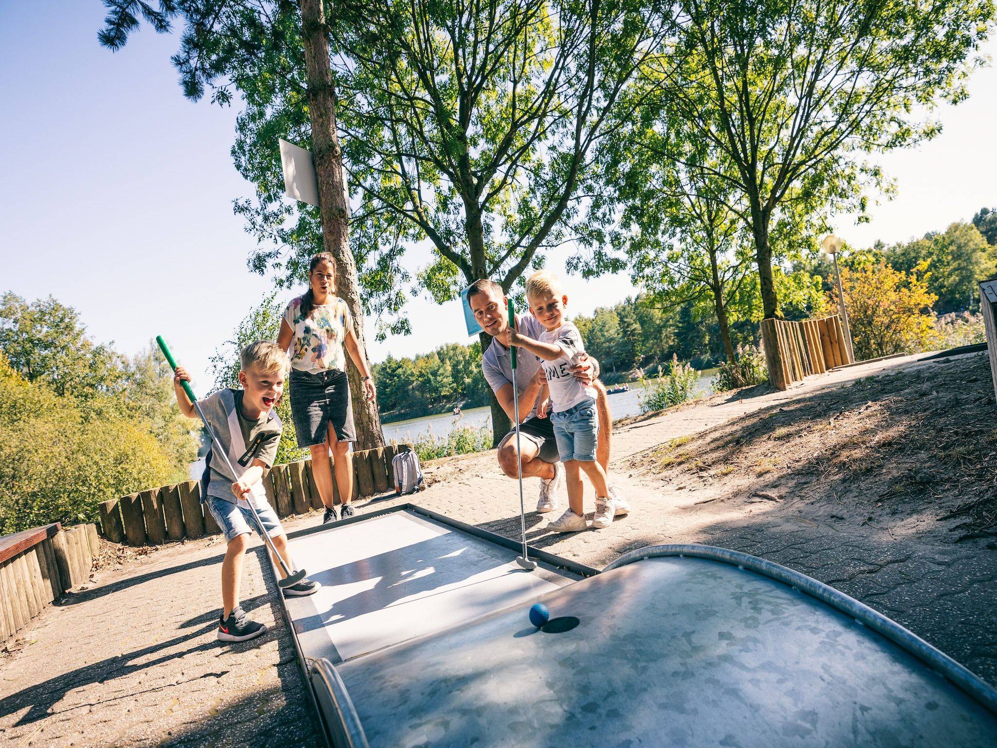 Parkfaciliteiten bij Vakantiepark Weerterbergen 6 in Weert
