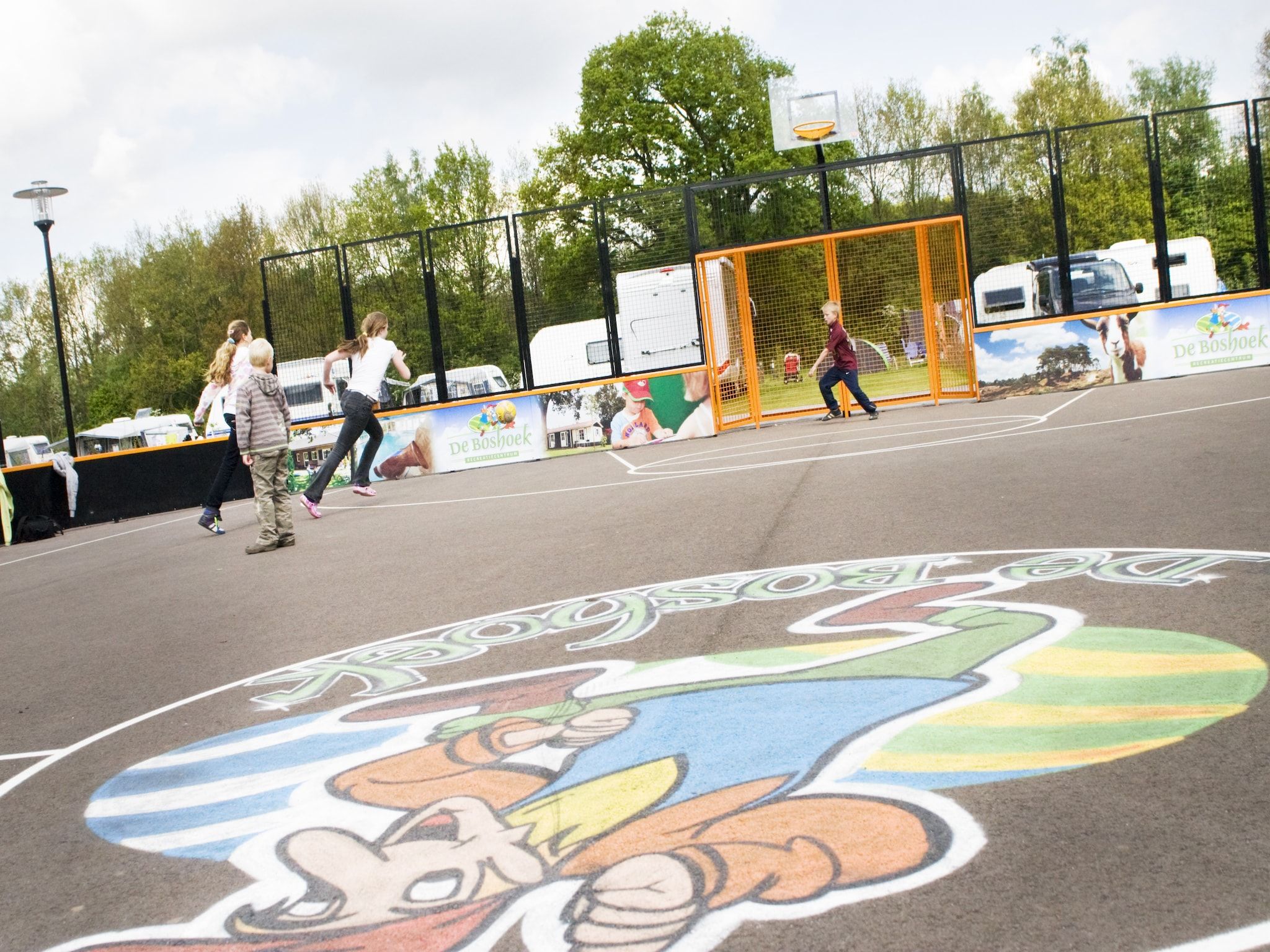 Parkfaciliteiten bij Recreatiepark de Boshoek 18 in Voorthuizen