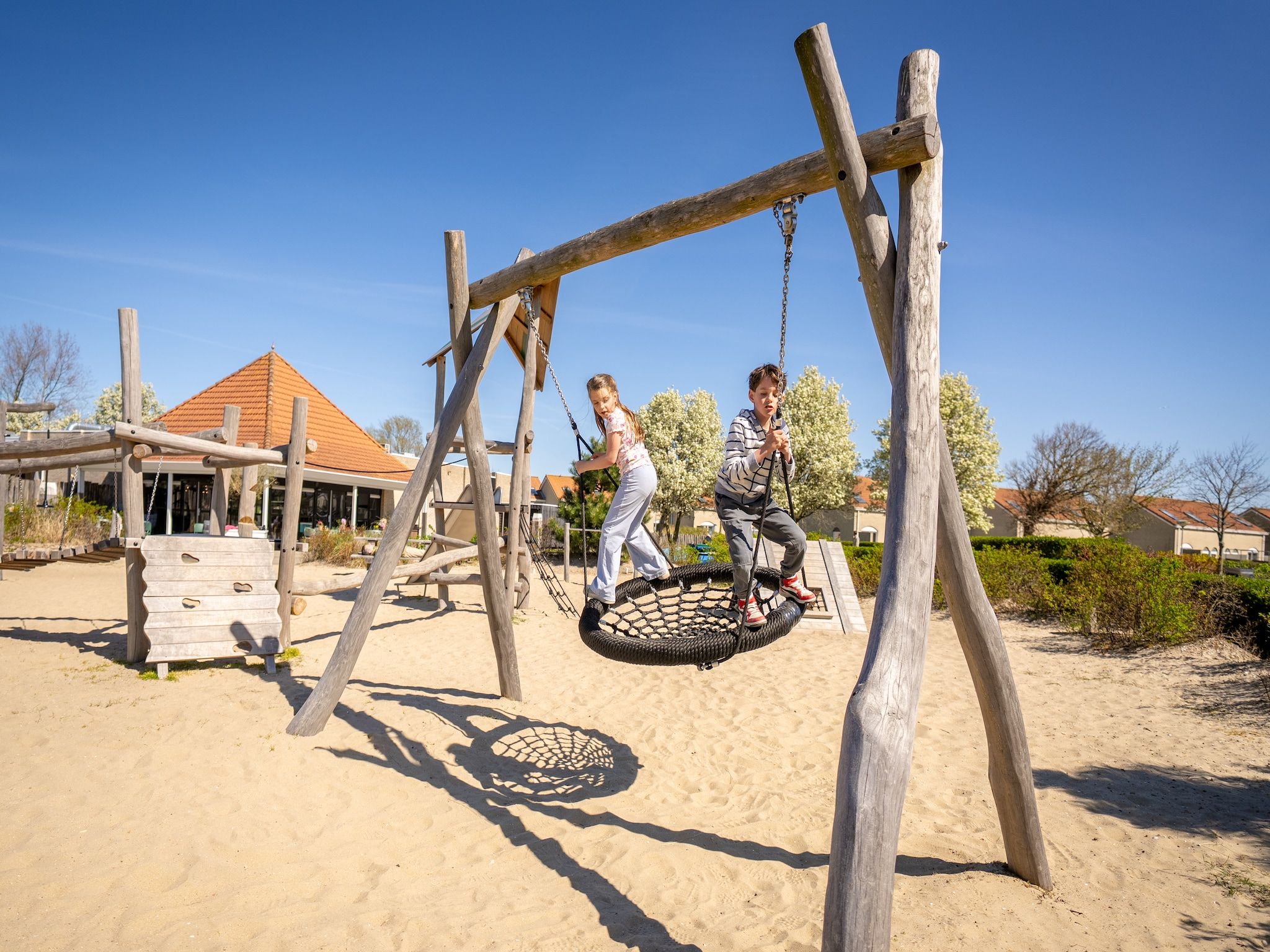 Parkfaciliteiten bij Vakantiepark de Soeten Haert 14 in Renesse