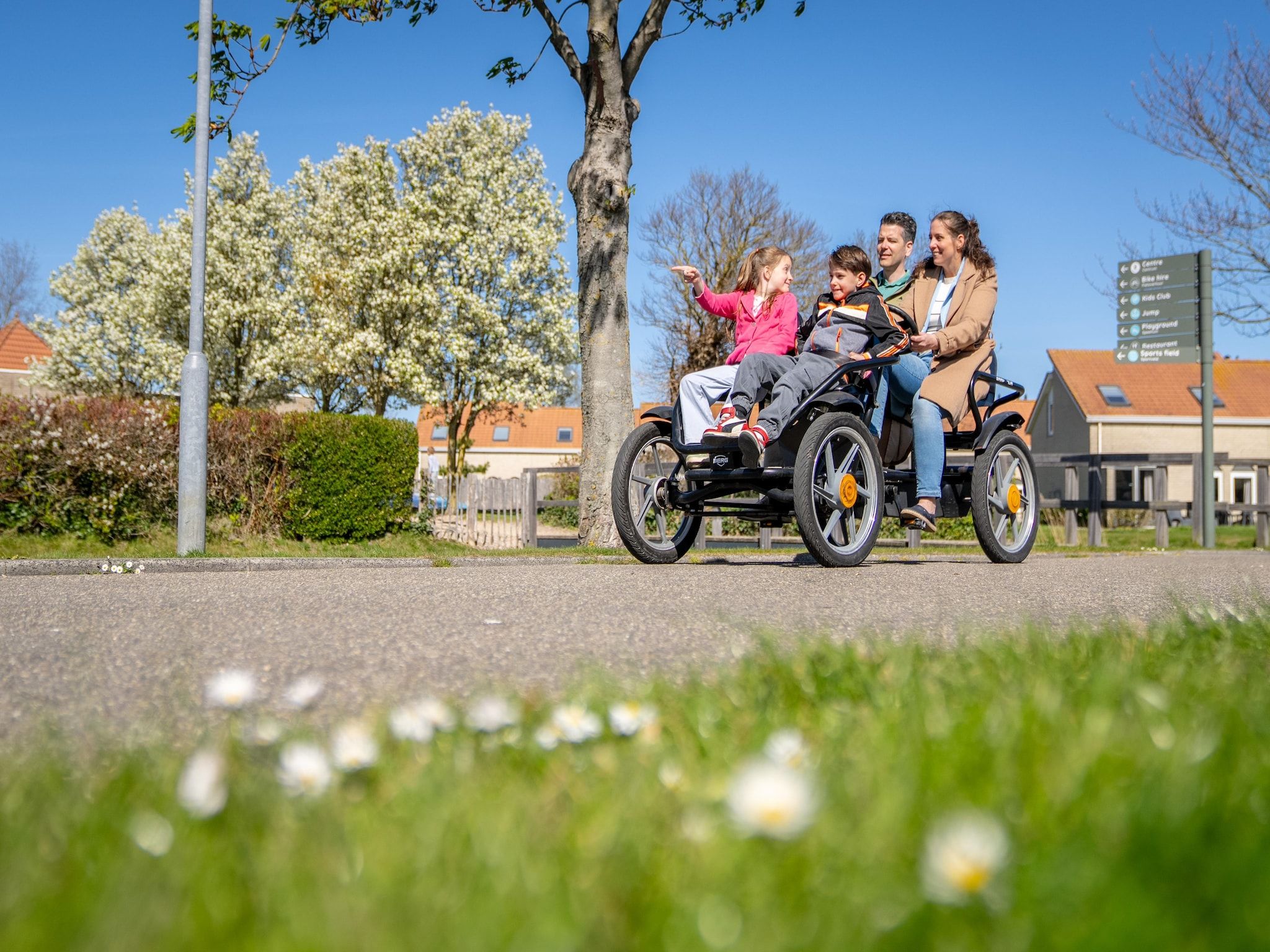 Parkfaciliteiten bij Vakantiepark de Soeten Haert 17 in Renesse