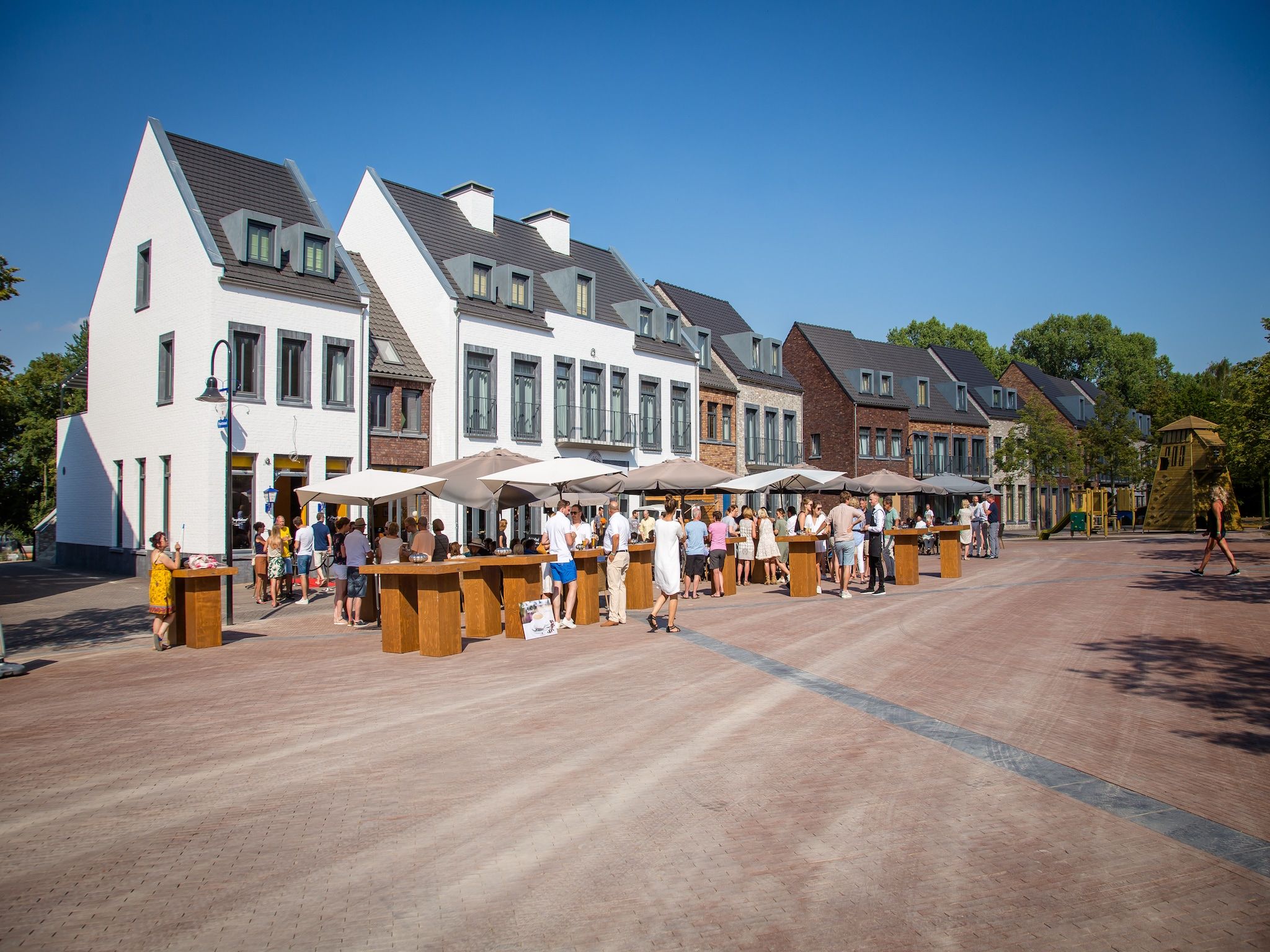 De buitenkant van Resort Maastricht 9 in Maastricht