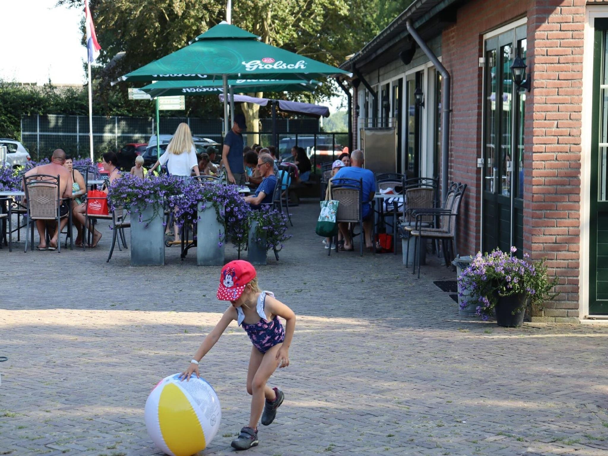 Parkfaciliteiten bij Recreatiepark Duinhoeve 4 in Udenhout