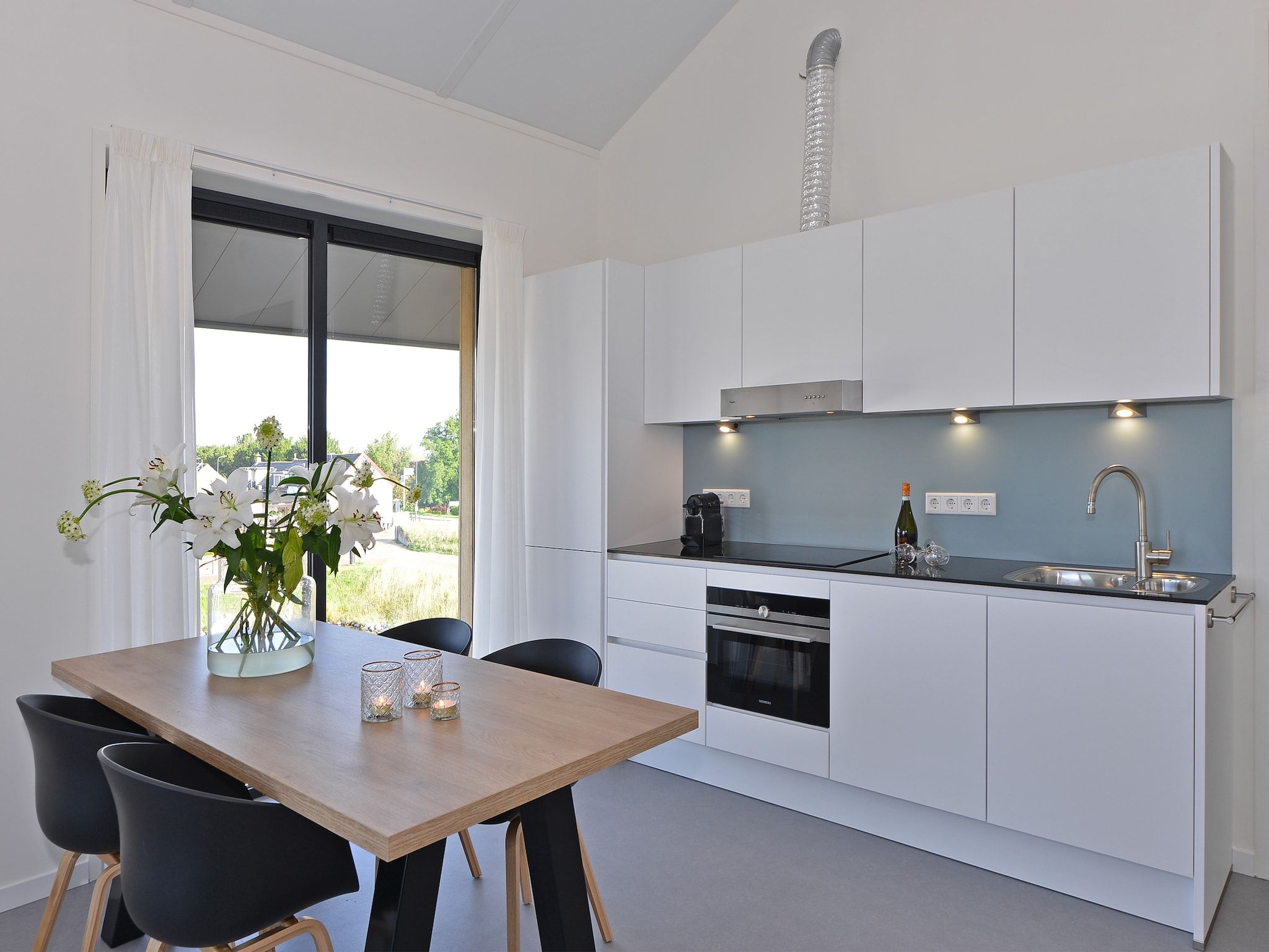 De keuken van Uithaven 10 F in Kamperland
